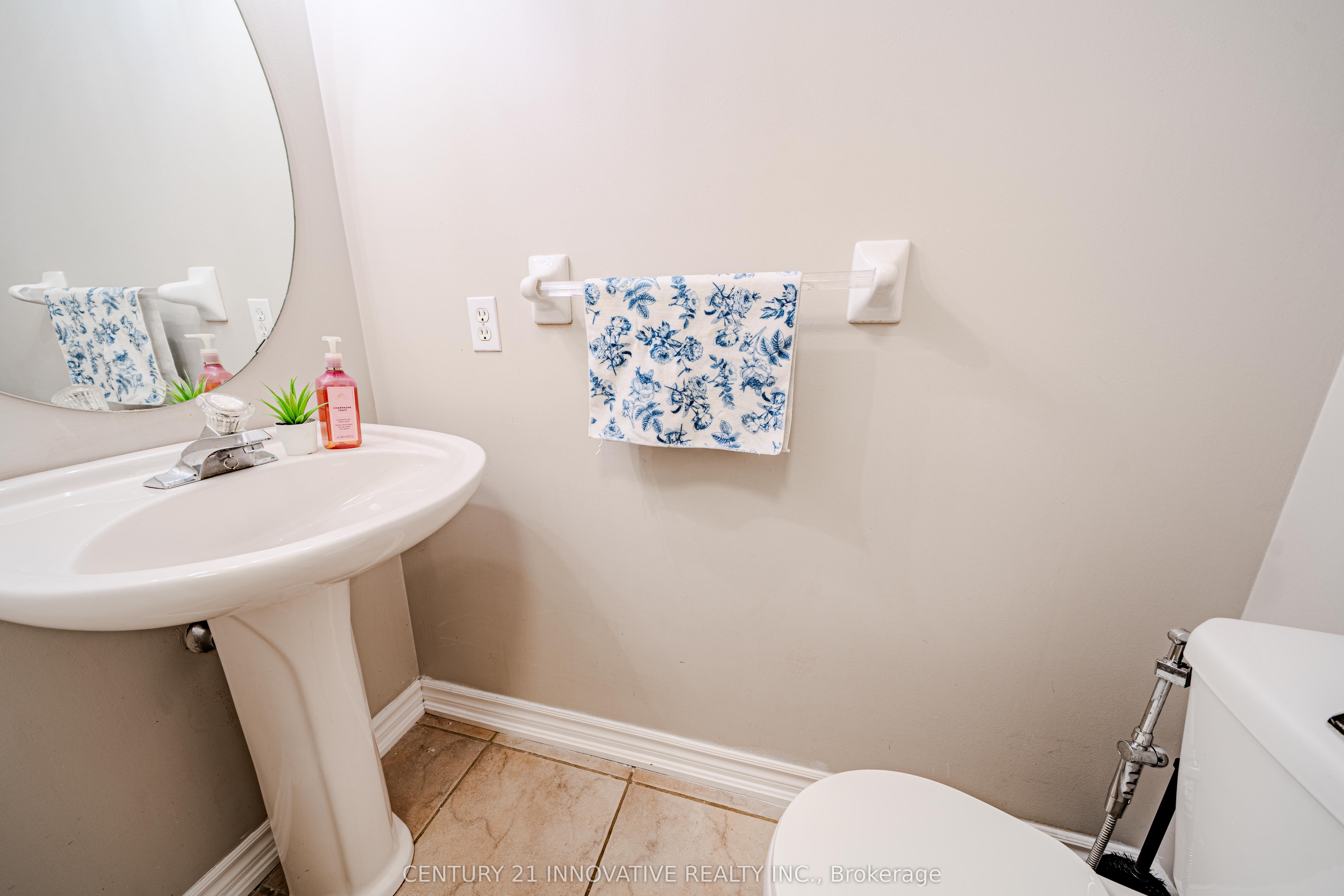 30 Castle Green Drive Property Photo 21