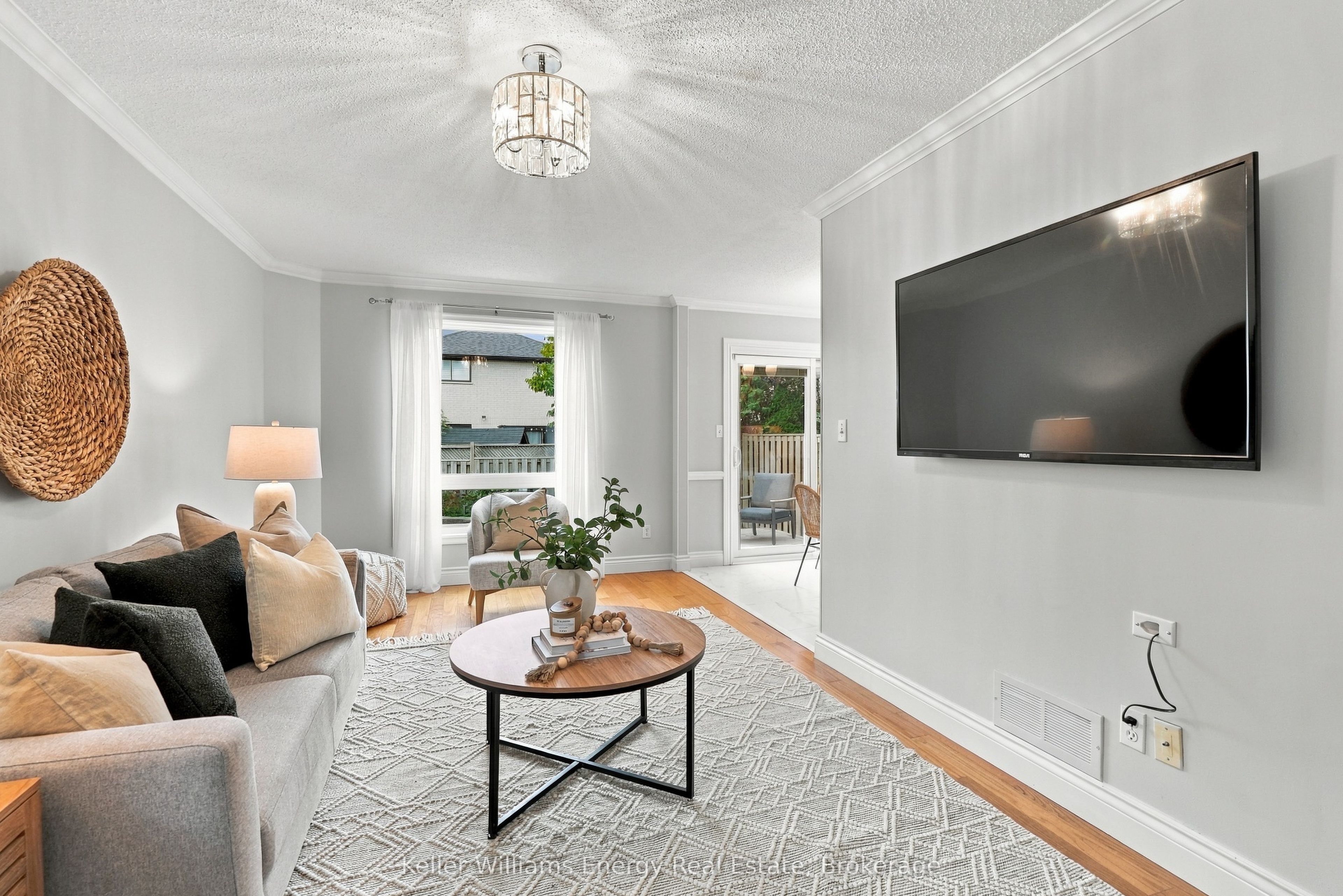 20 Caleche Avenue Property Photo 6