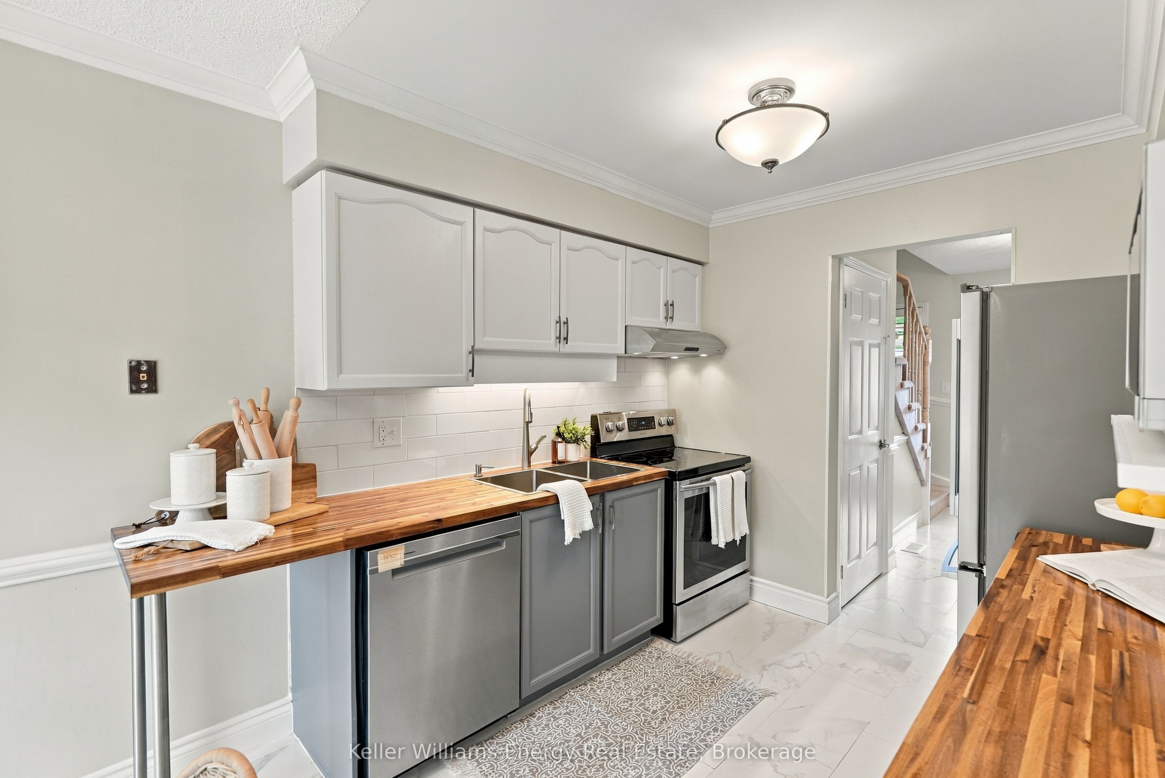 20 Caleche Avenue Property Photo 10