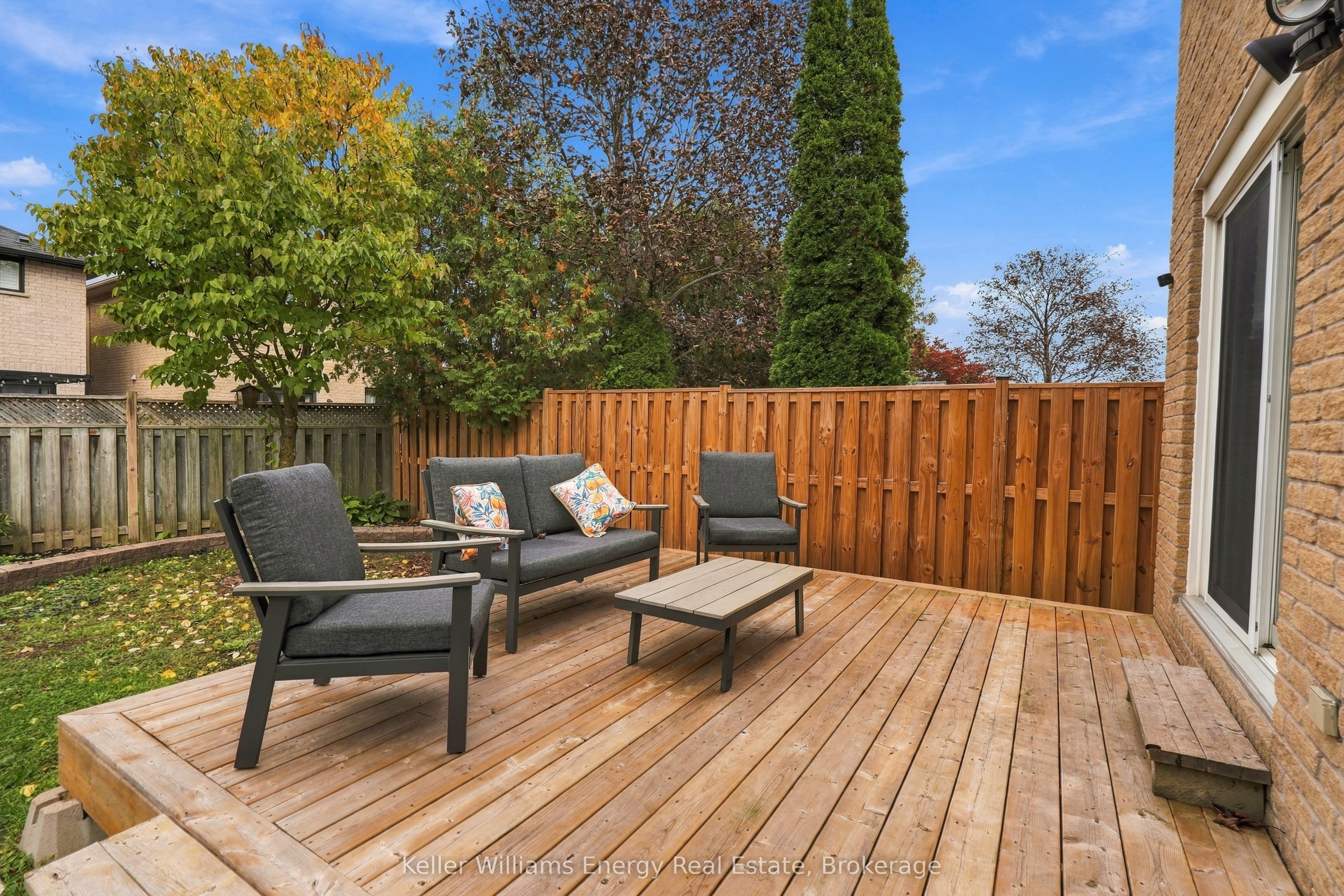 20 Caleche Avenue Property Photo 38