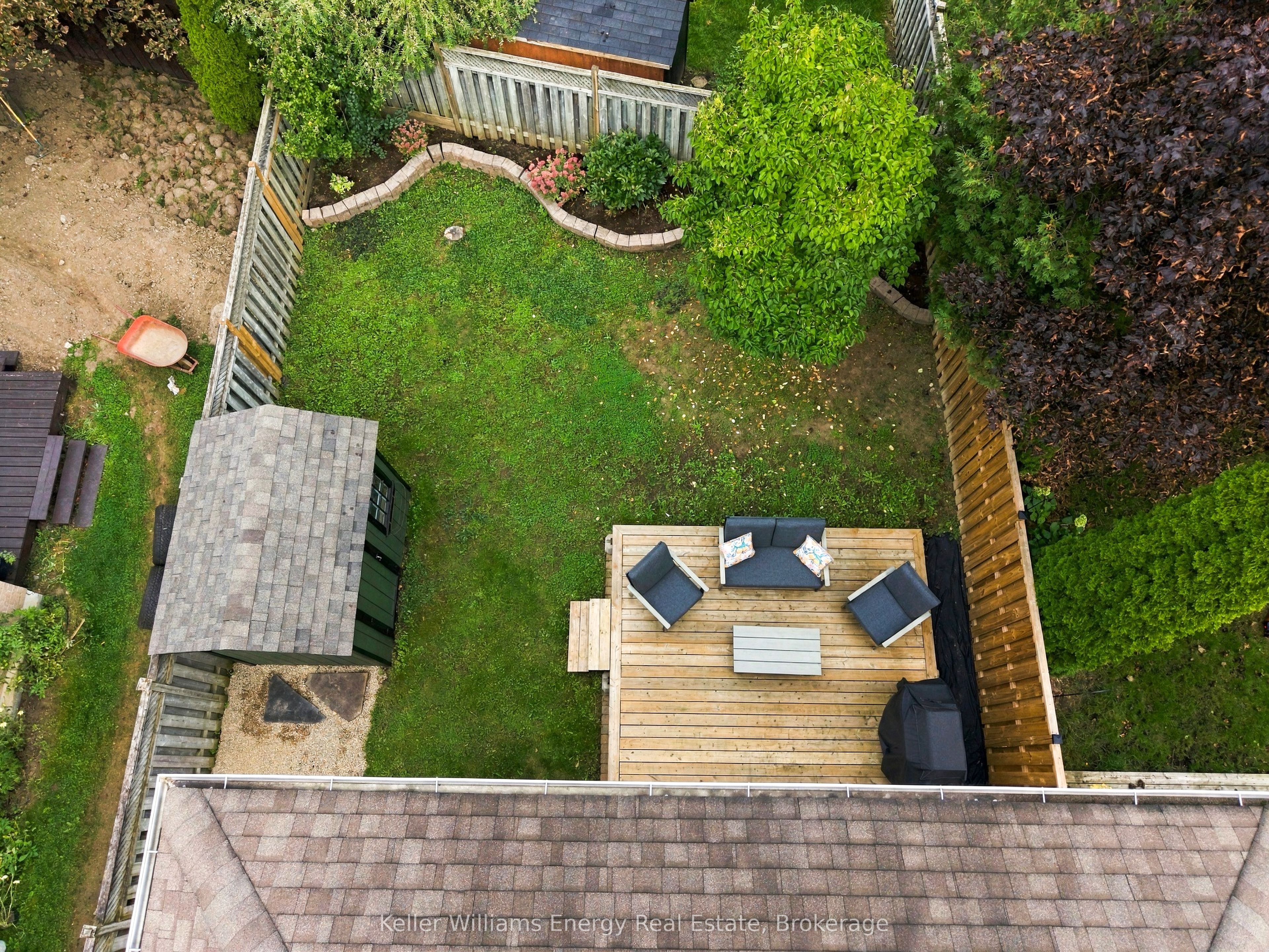 20 Caleche Avenue Property Photo 40