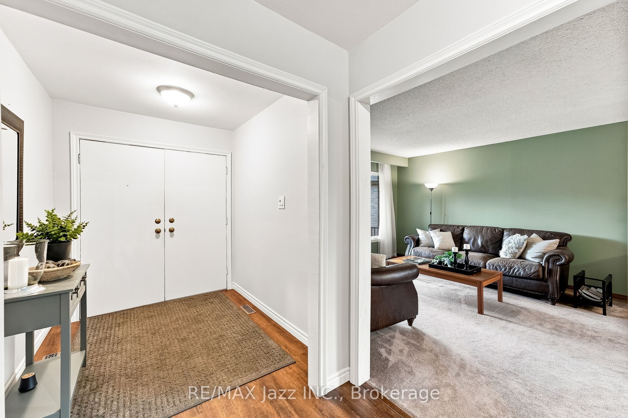 76 Chester Crescent Property Photo 6
