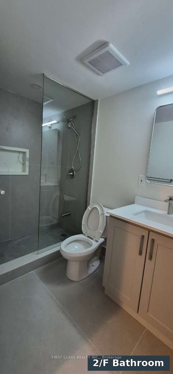 301 Rhodes Avenue Property Photo 13