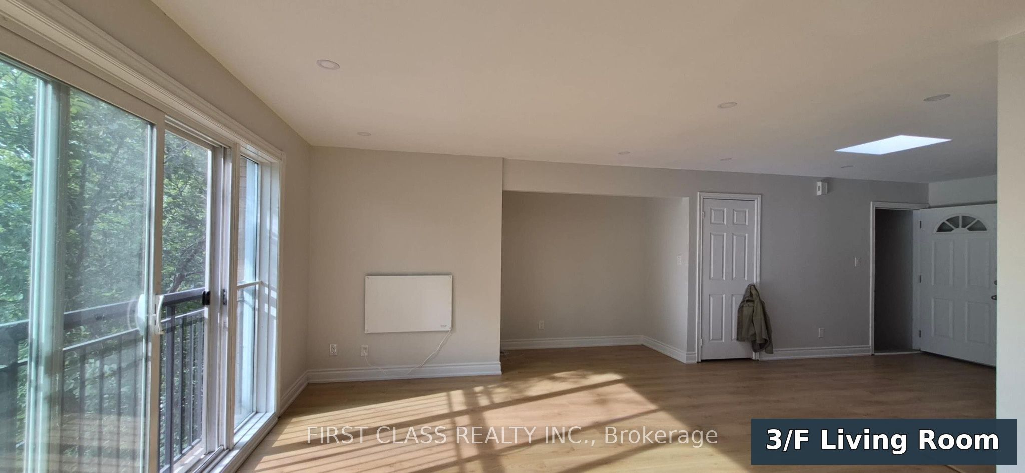 301 Rhodes Avenue Property Photo 15
