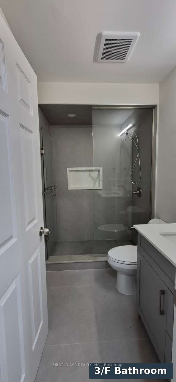 301 Rhodes Avenue Property Photo 17