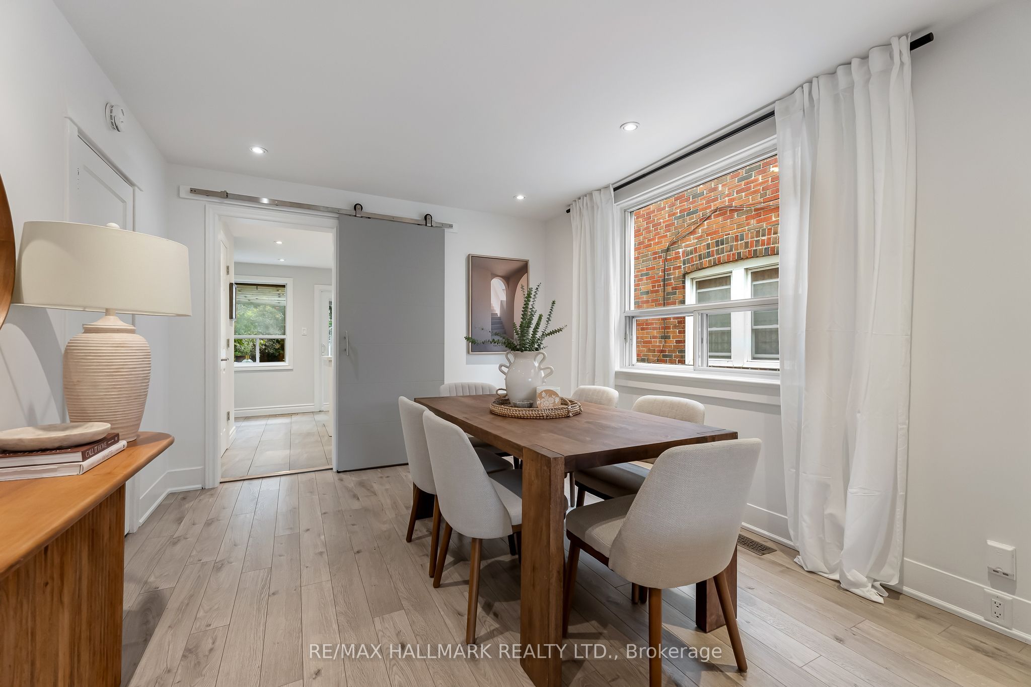 25 Northview Avenue Property Photo 8
