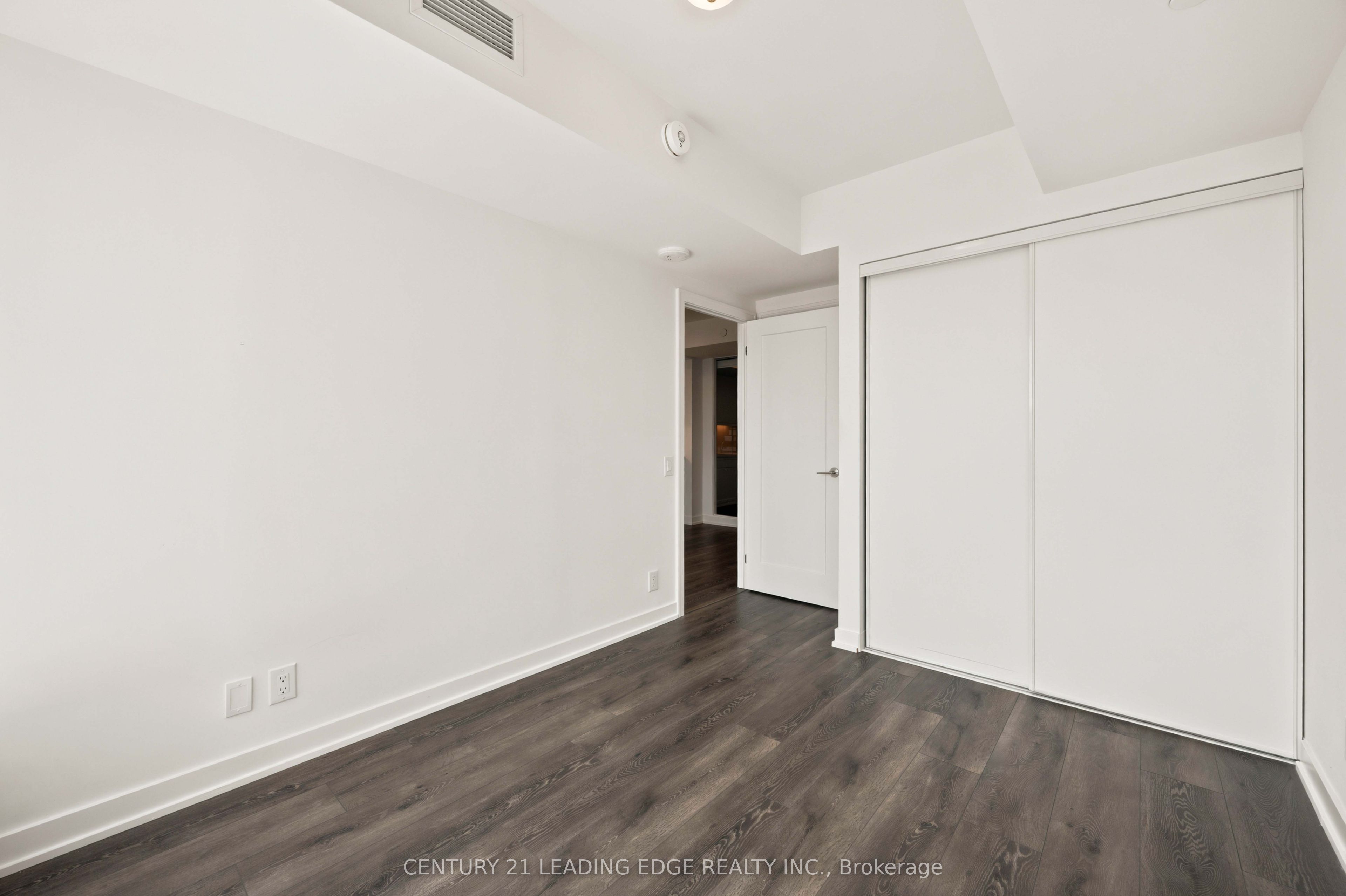 2 Manderley Drive 812 Property Photo 24
