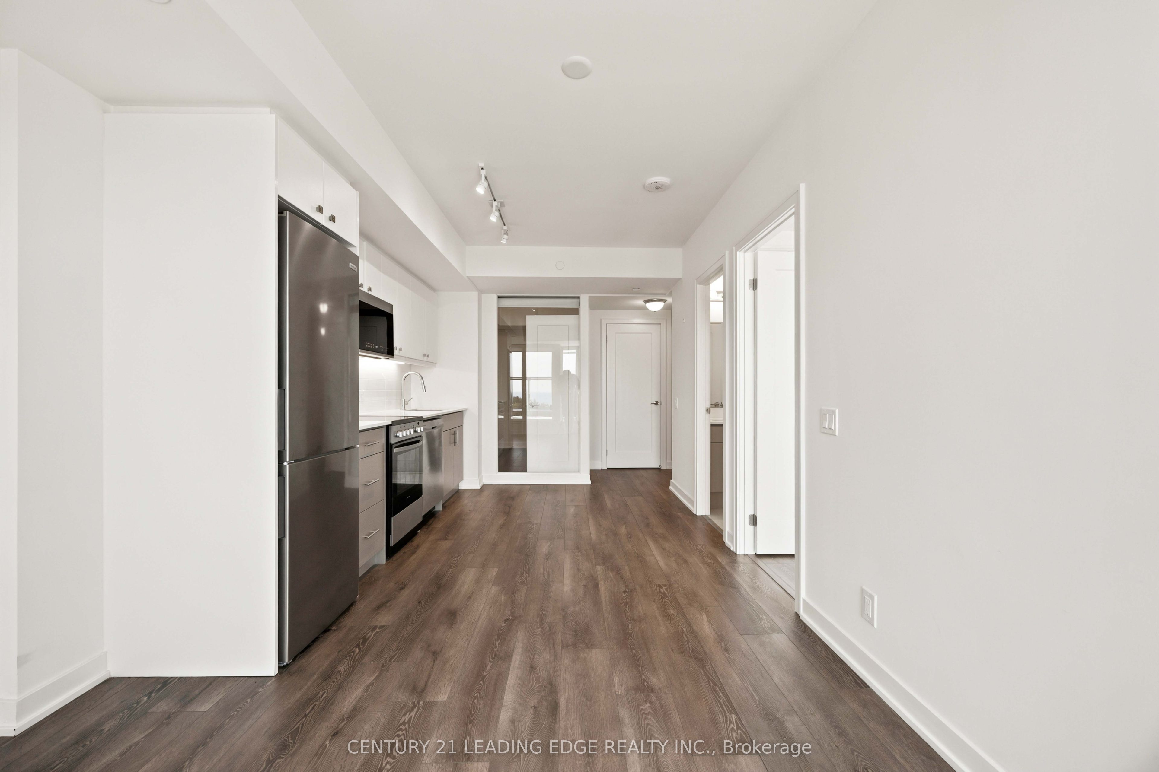 2 Manderley Drive 812 Property Photo 28