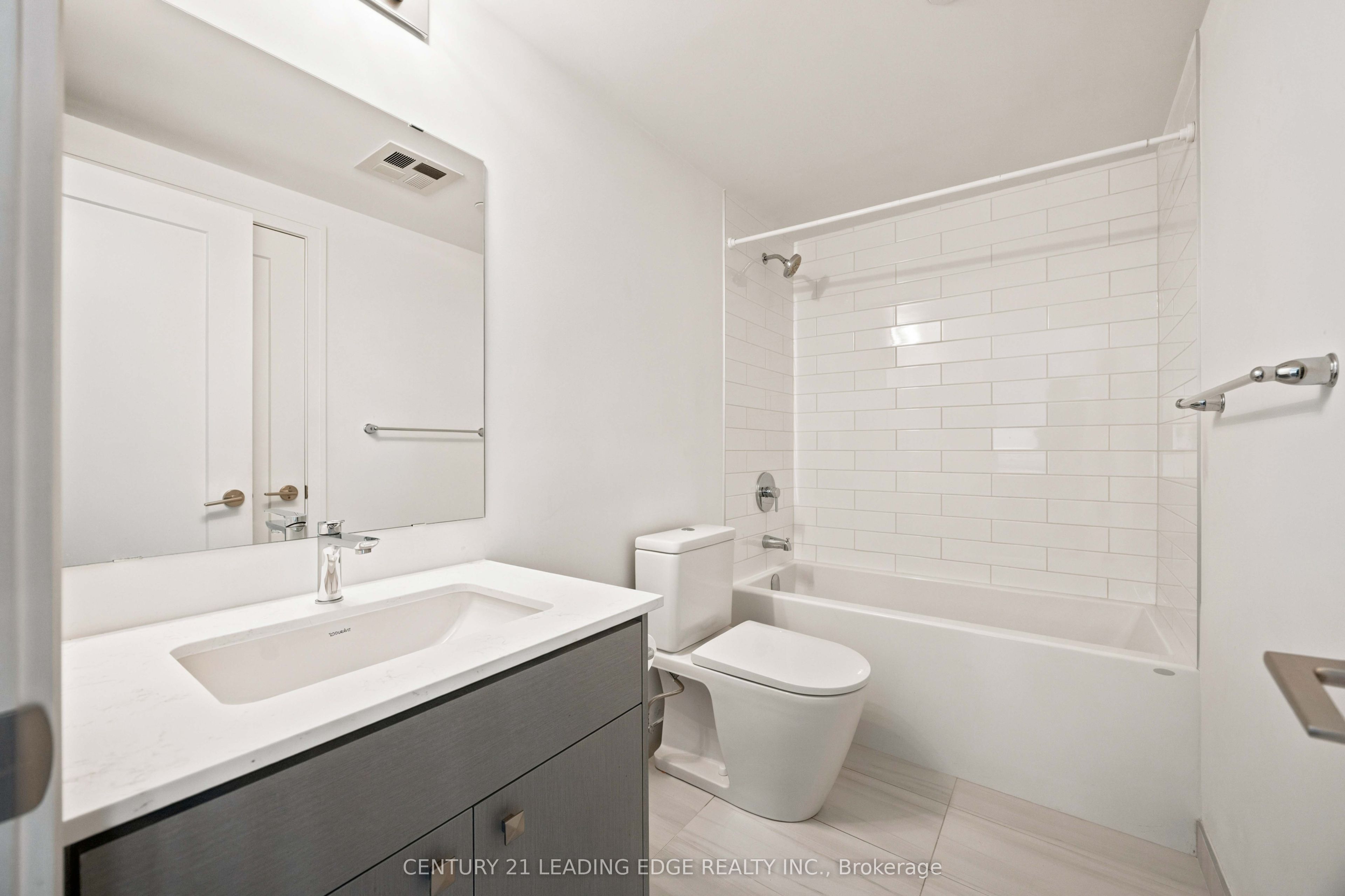 2 Manderley Drive 812 Property Photo 30