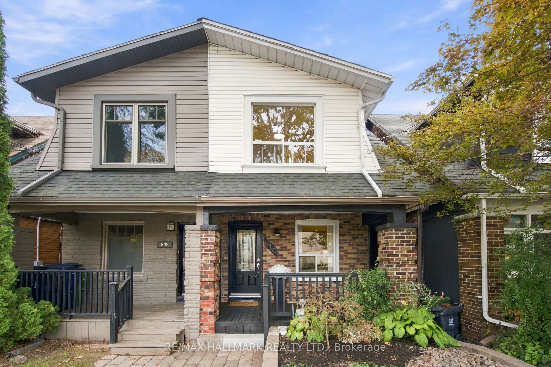 610 Coxwell Avenue Property Photo 1
