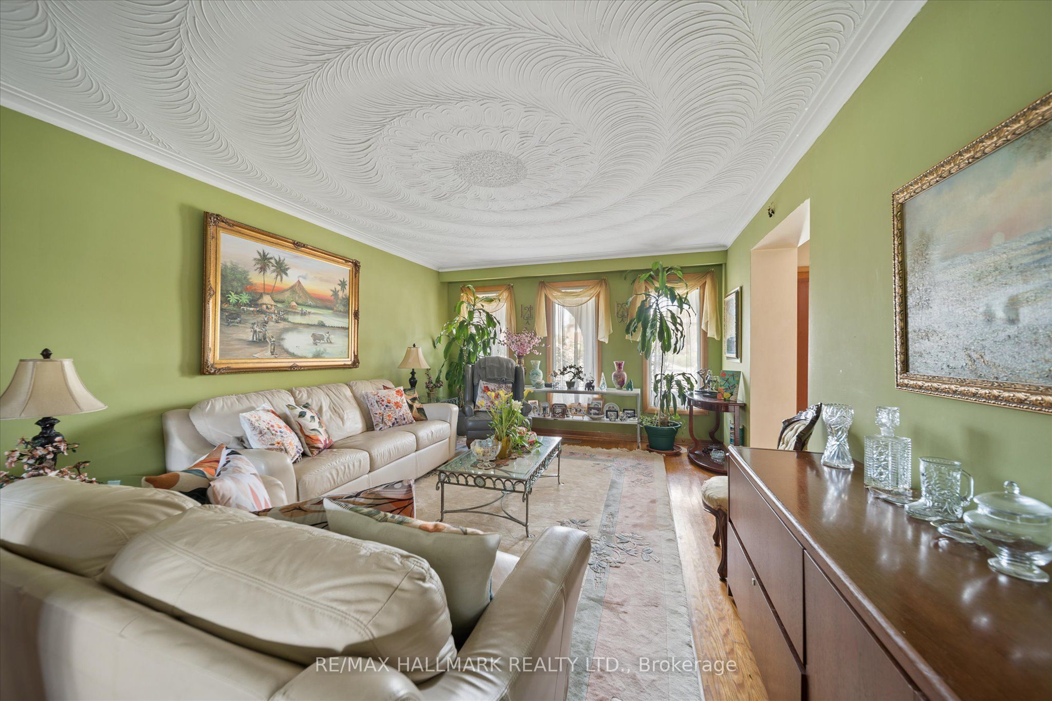 16 Ascolda Boulevard Property Photo 7