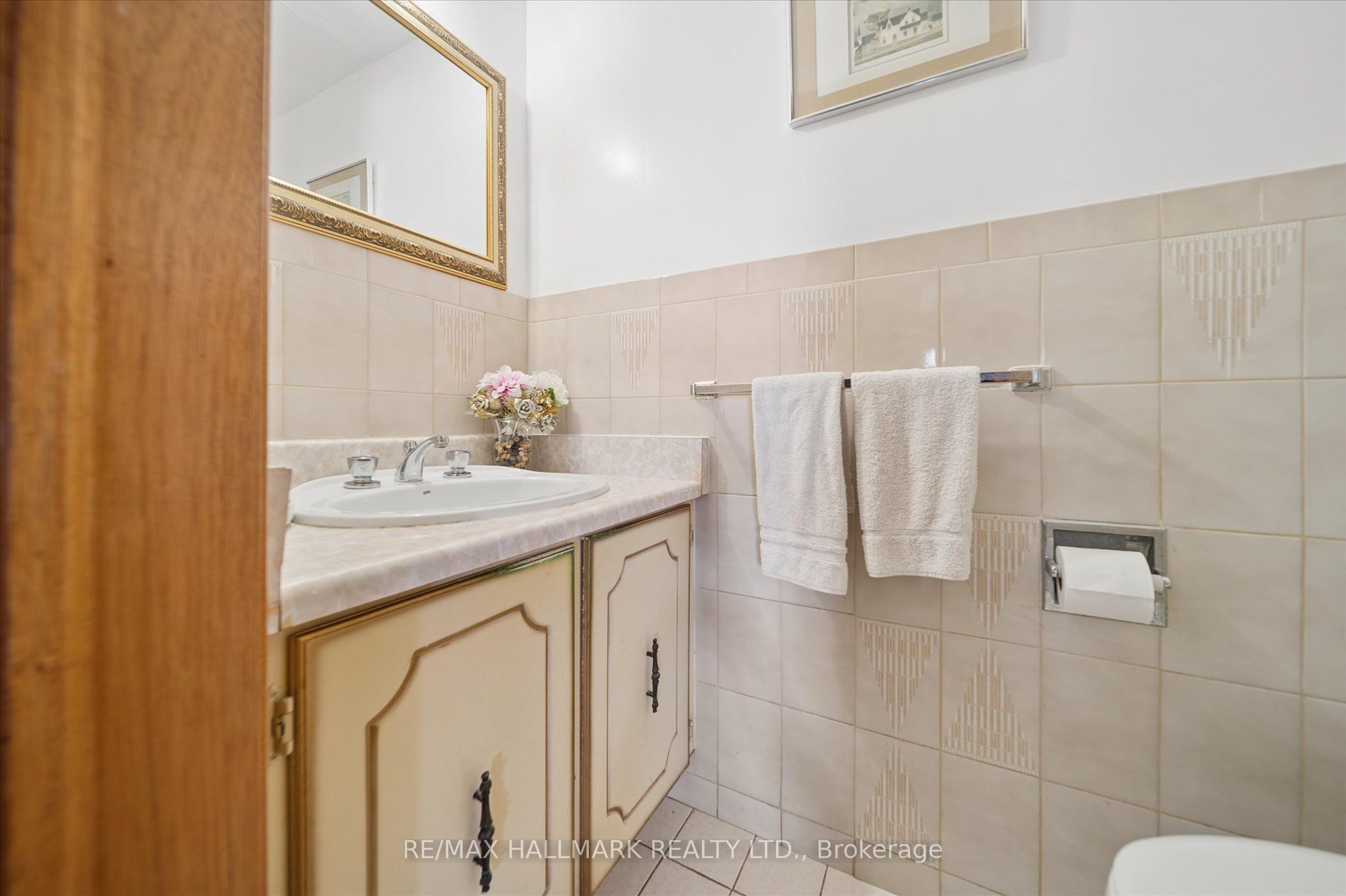 16 Ascolda Boulevard Property Photo 17