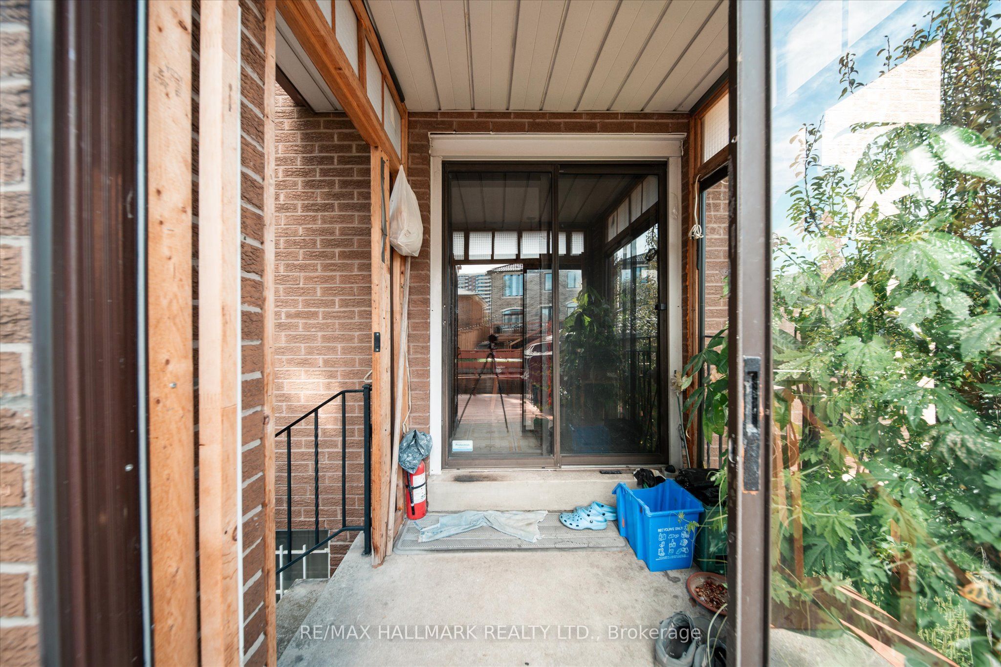 16 Ascolda Boulevard Property Photo 36