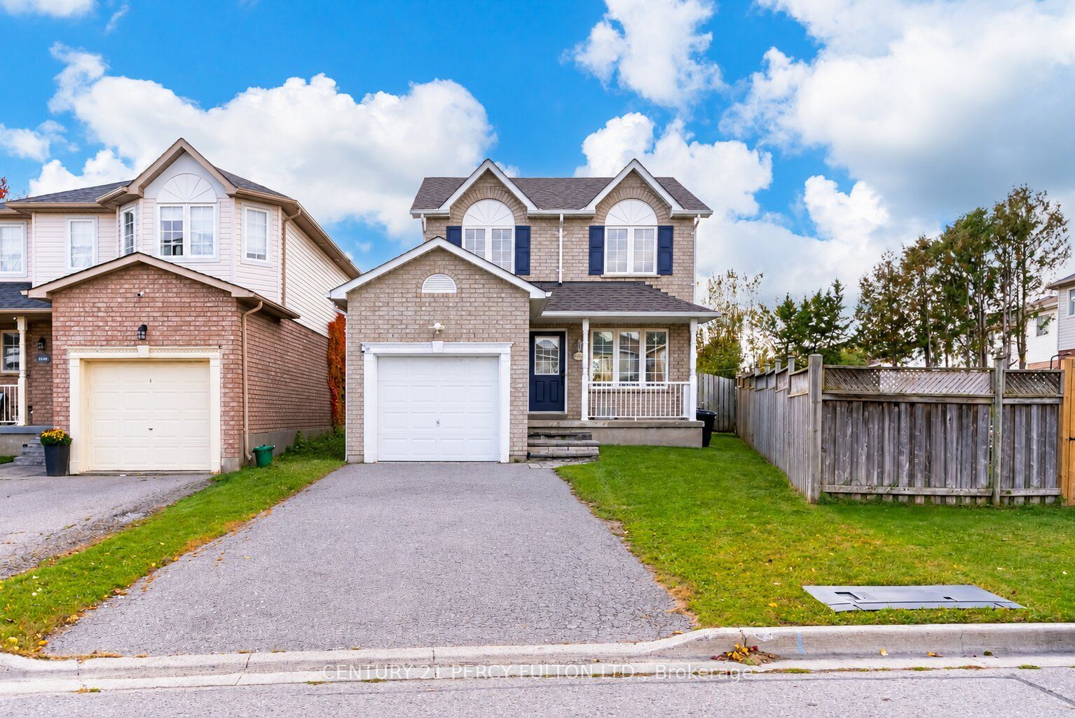 1842 Dalhousie Crescent Property Photo 1