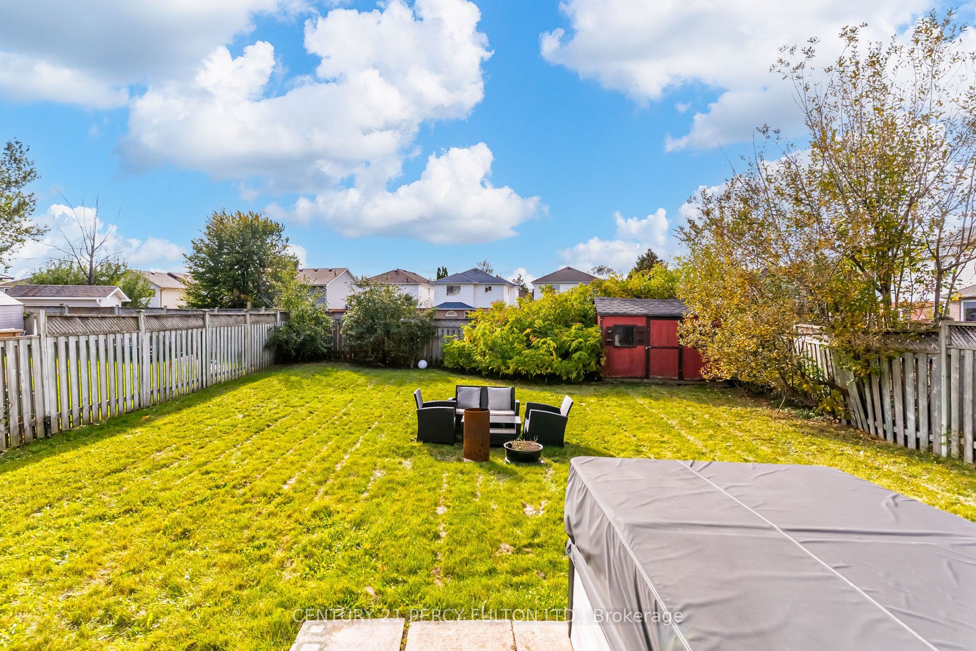 1842 Dalhousie Crescent Property Photo 43