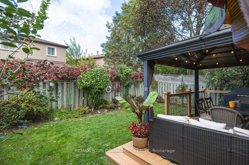 30 Radford Drive Property Photo 4