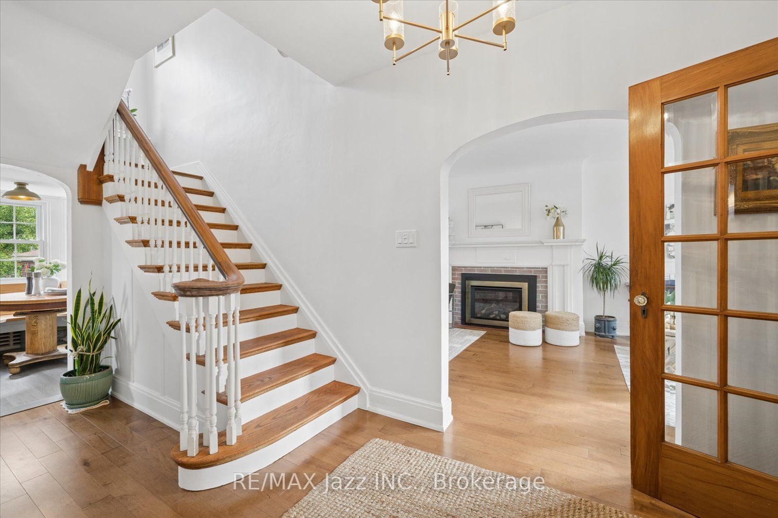 621 Masson Street Property Photo 8