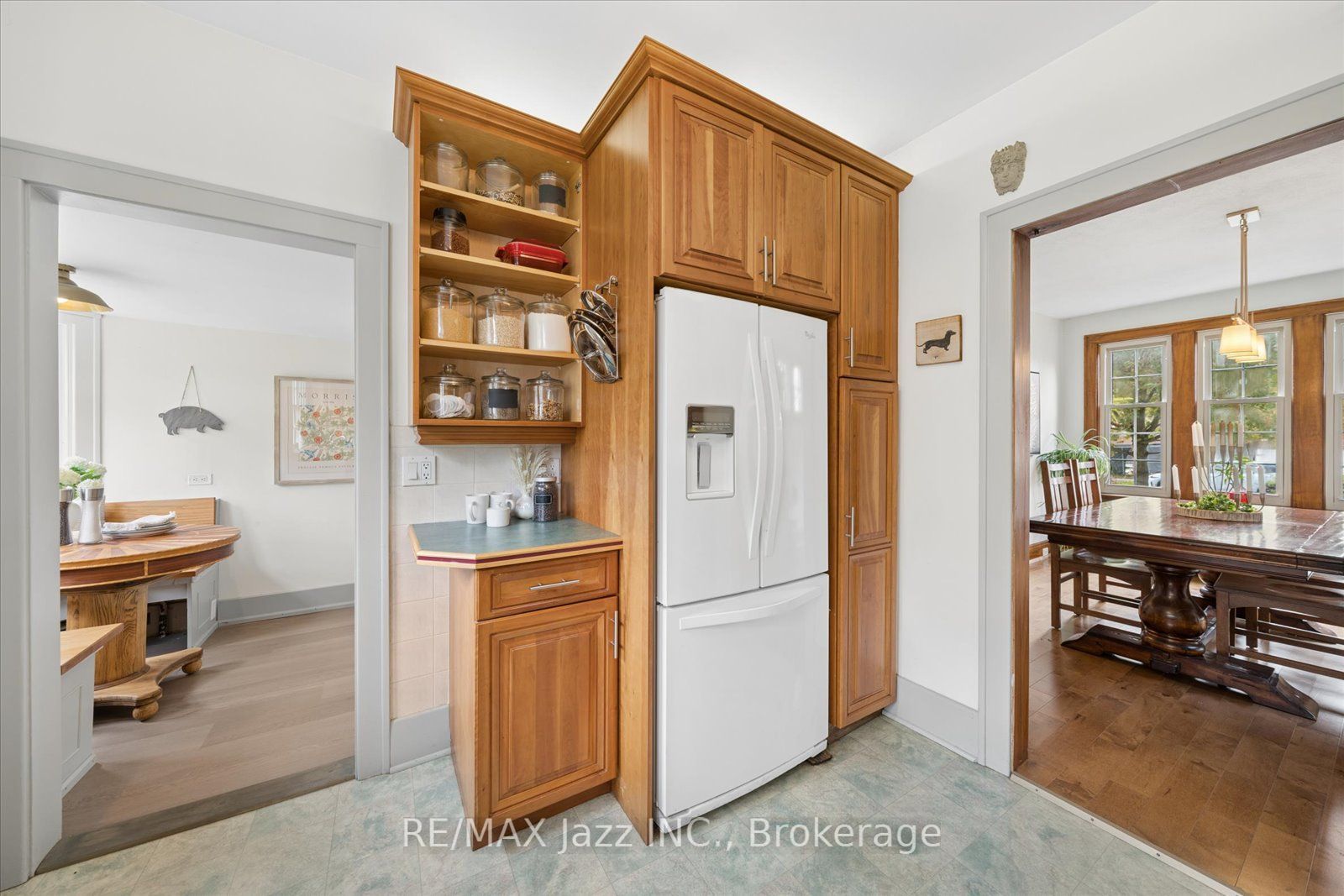 621 Masson Street Property Photo 22