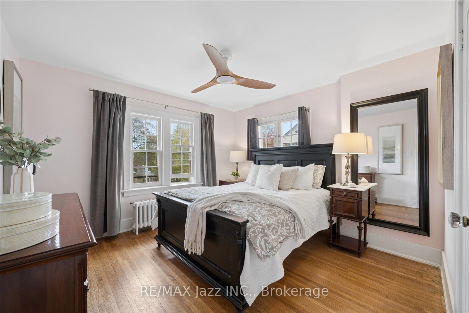 621 Masson Street Property Photo 27