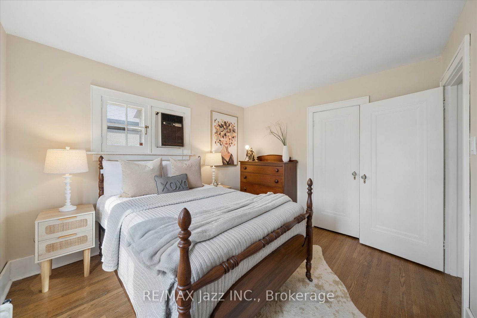 621 Masson Street Property Photo 33