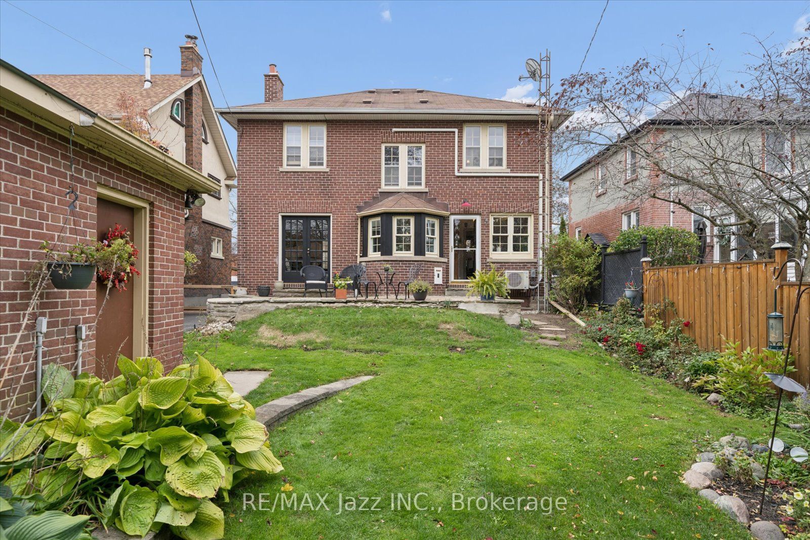 621 Masson Street Property Photo 46