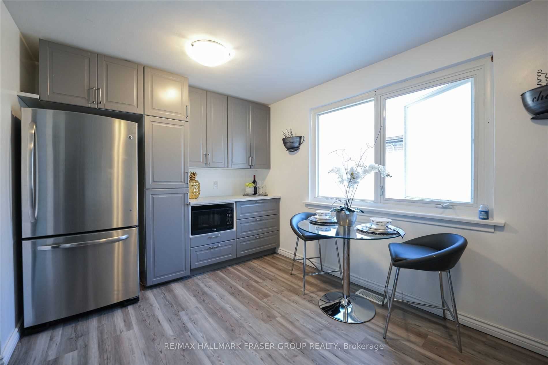 92 Overture Road Property Photo 6