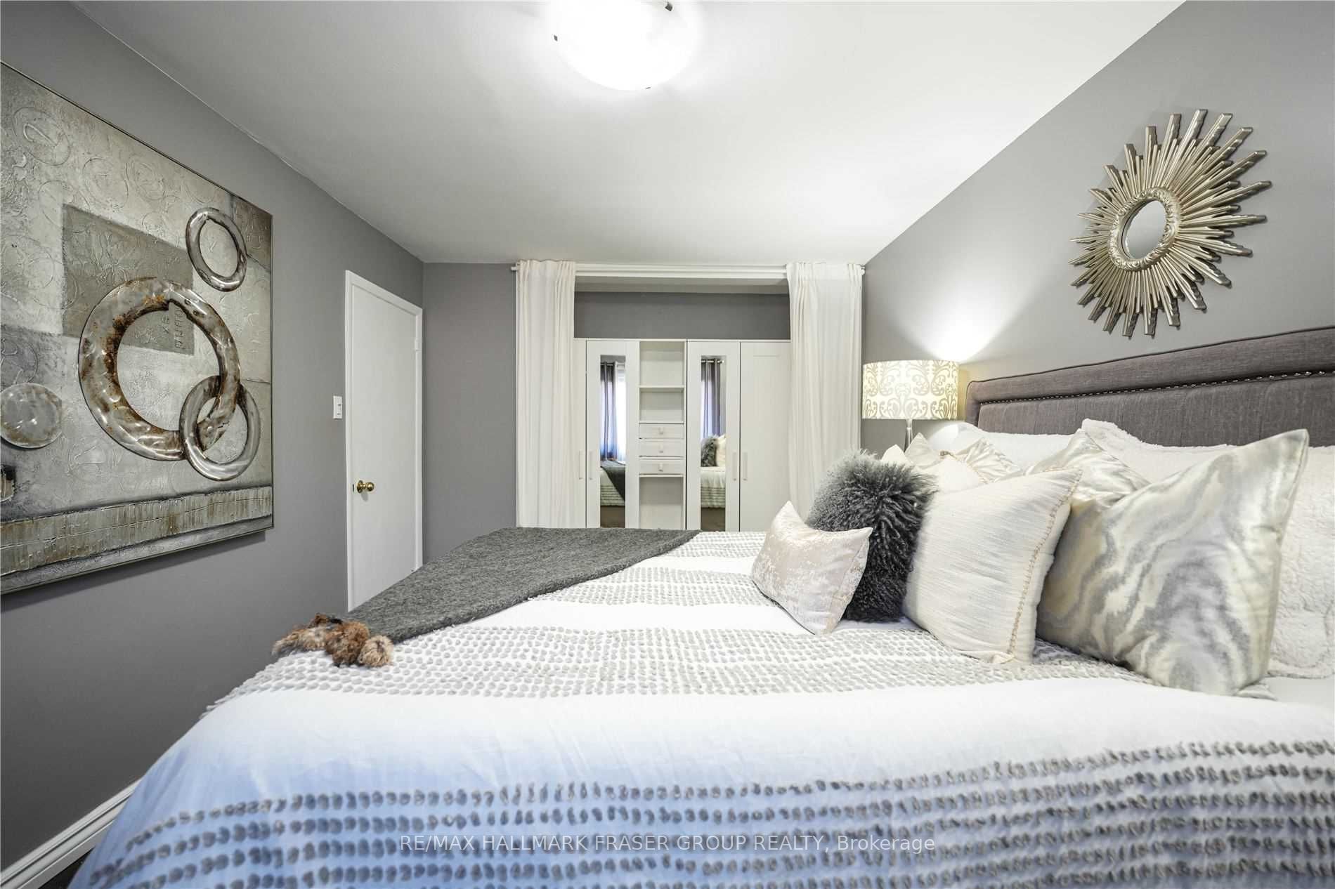 92 Overture Road Property Photo 12