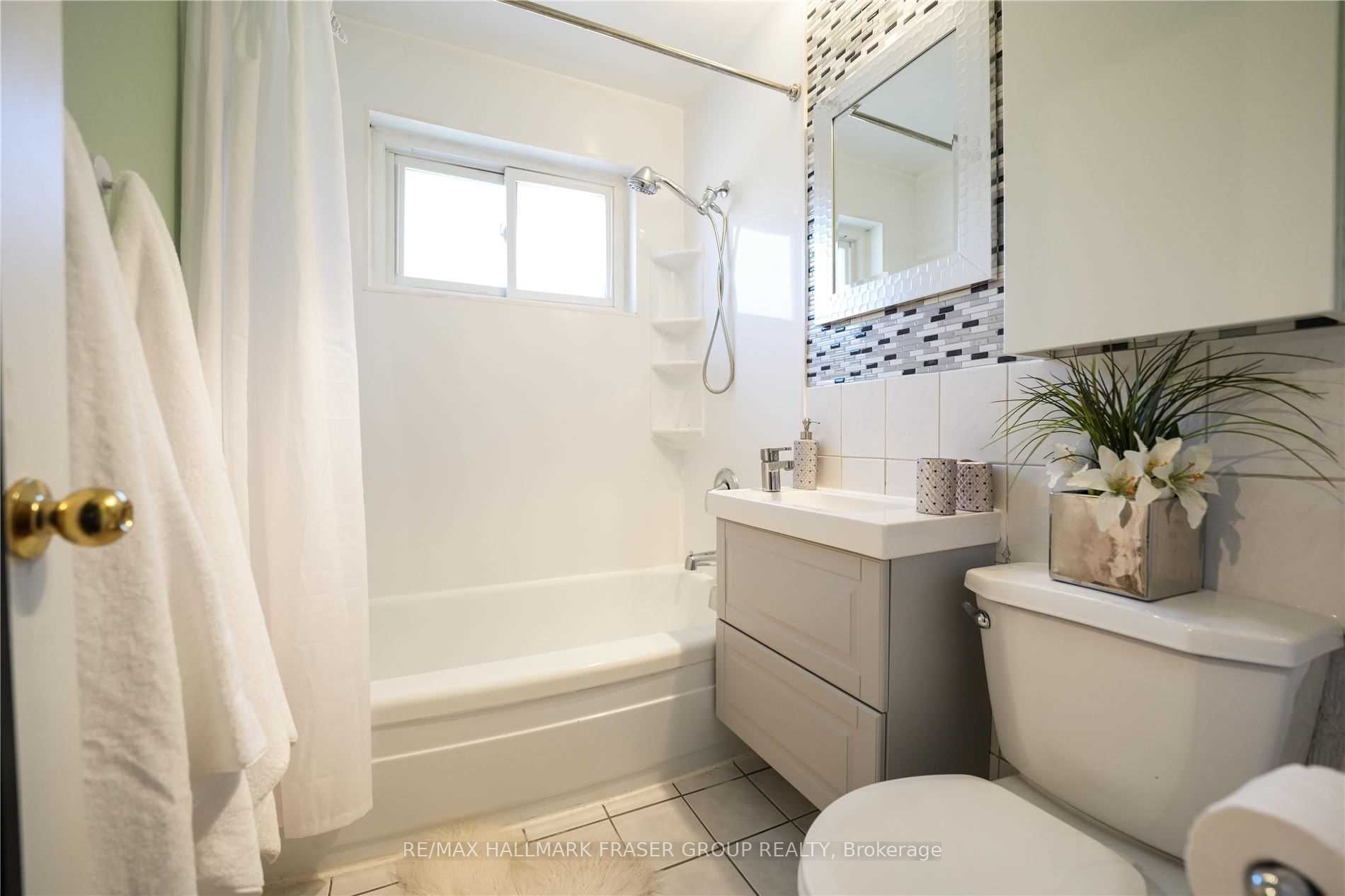92 Overture Road Property Photo 15