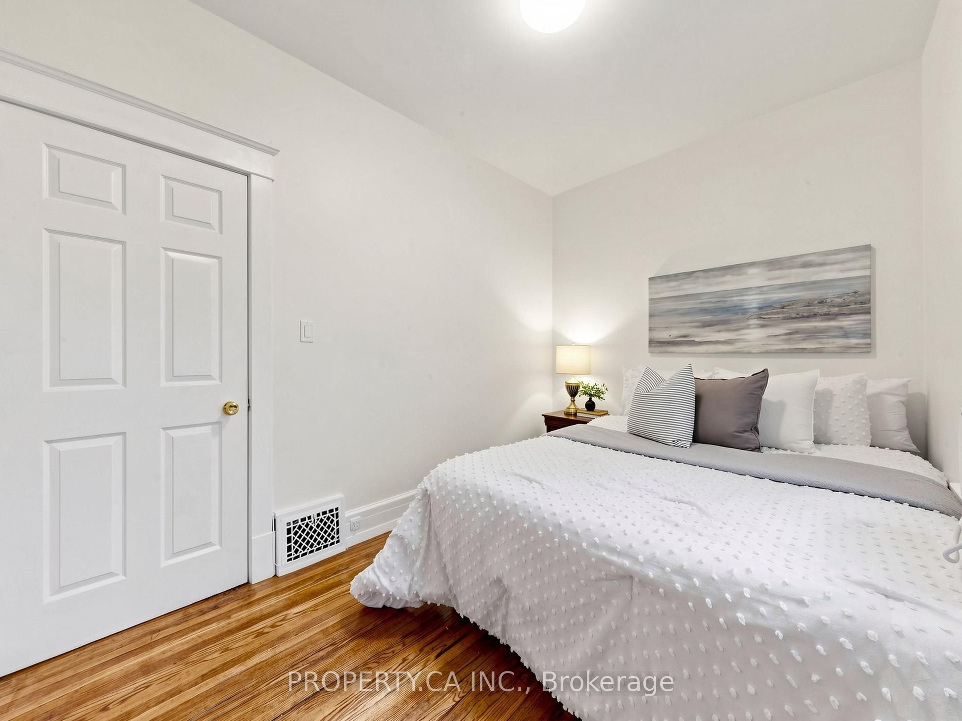 205 Dearborn Avenue Property Photo 20