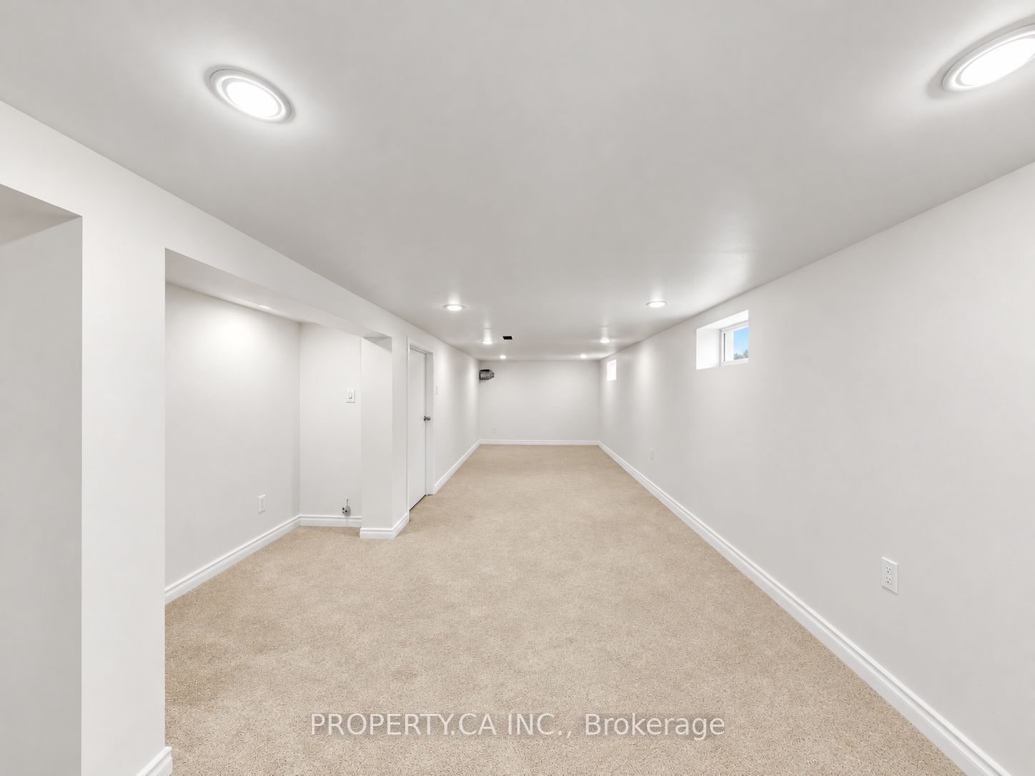 205 Dearborn Avenue Property Photo 30