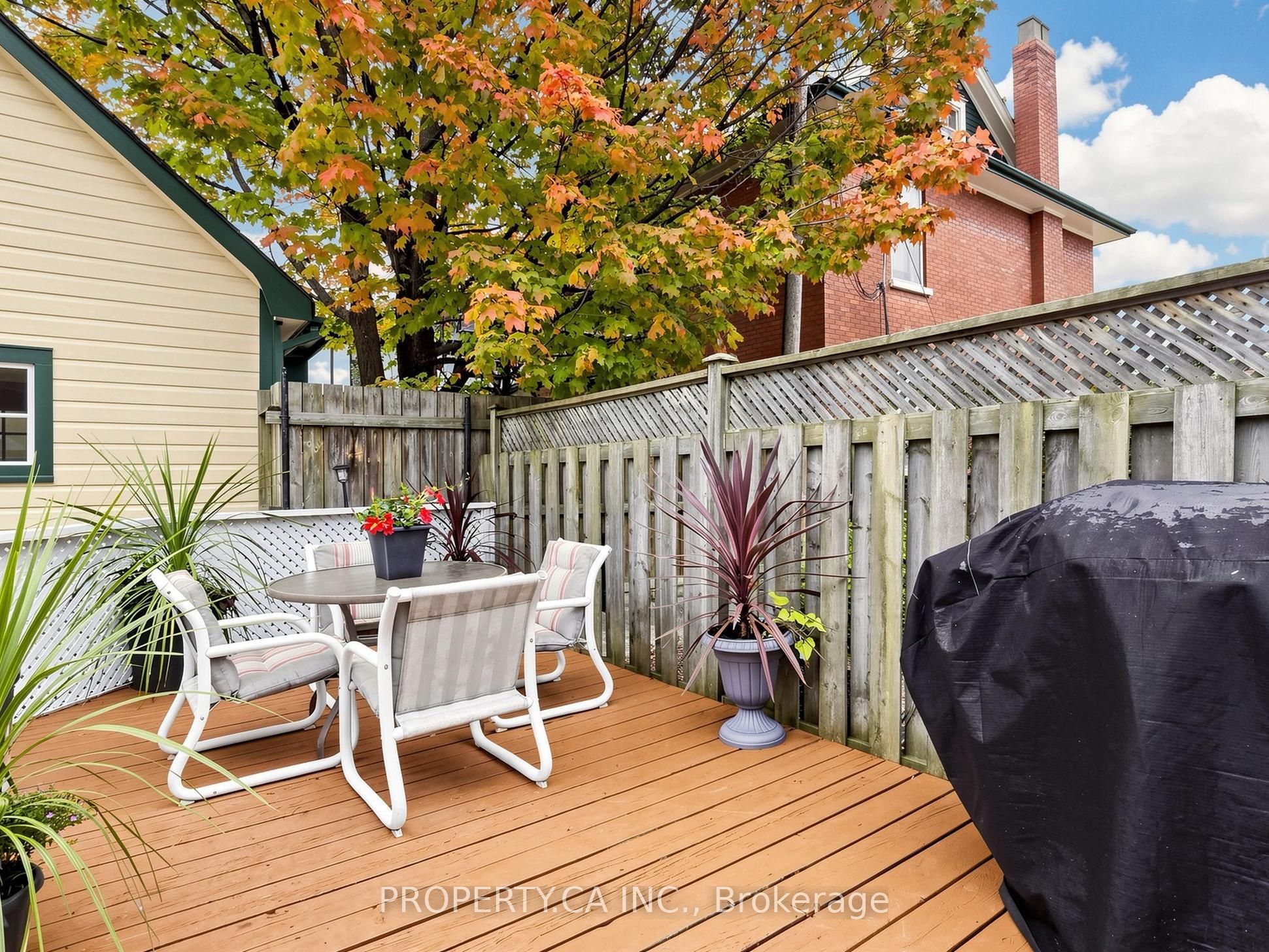 205 Dearborn Avenue Property Photo 35