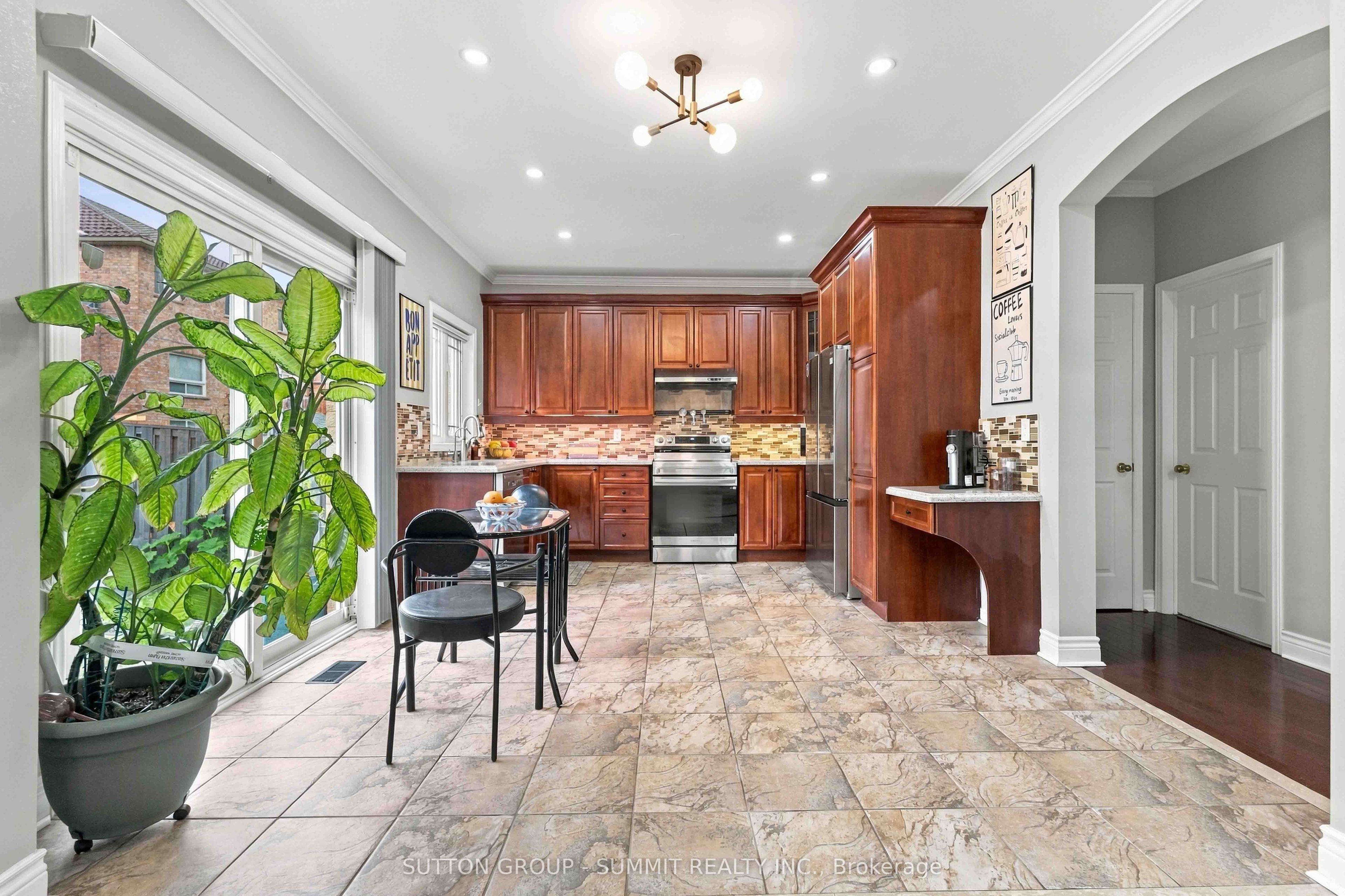 4 Teasdale Street Property Photo 13