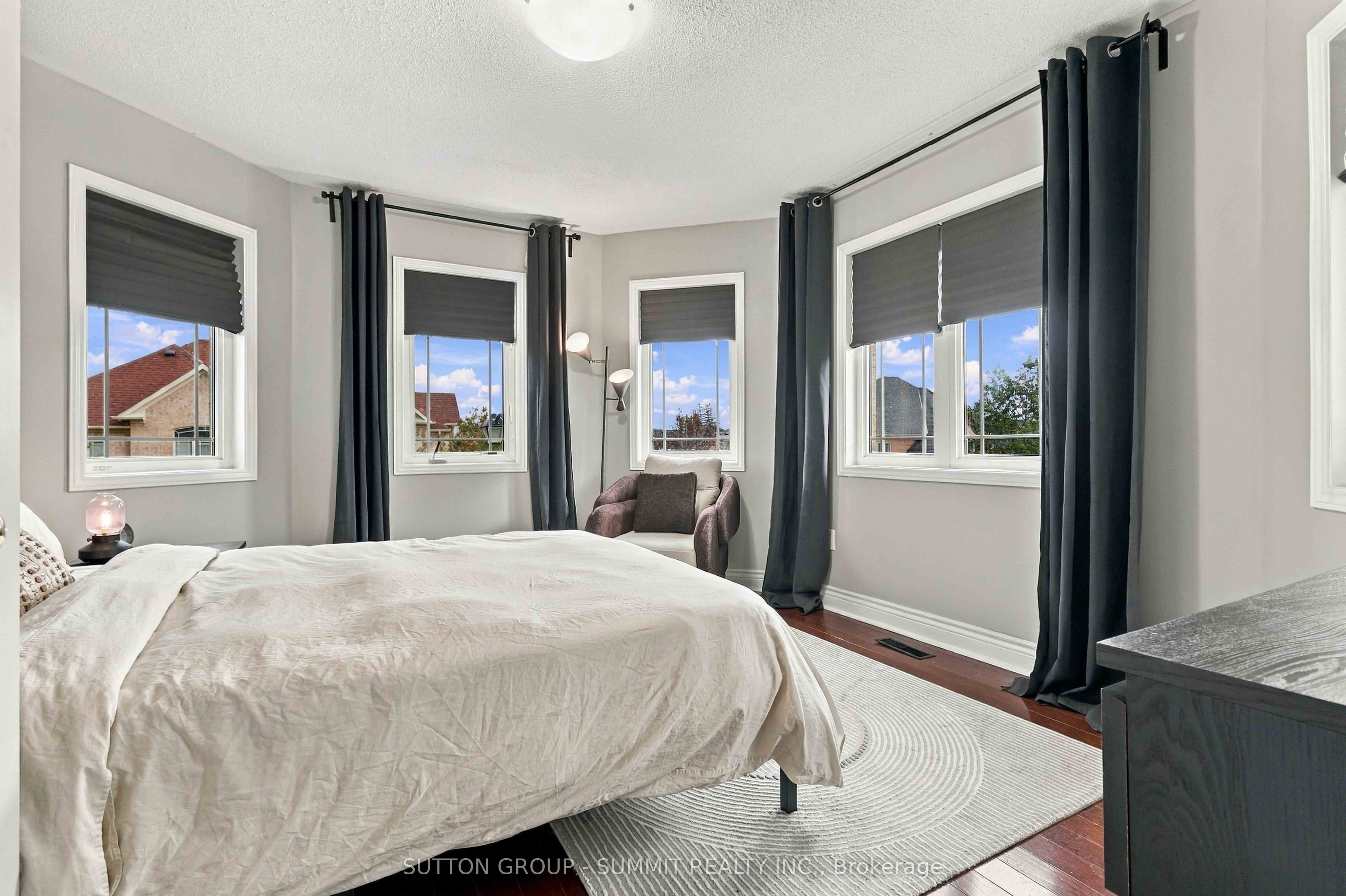 4 Teasdale Street Property Photo 24