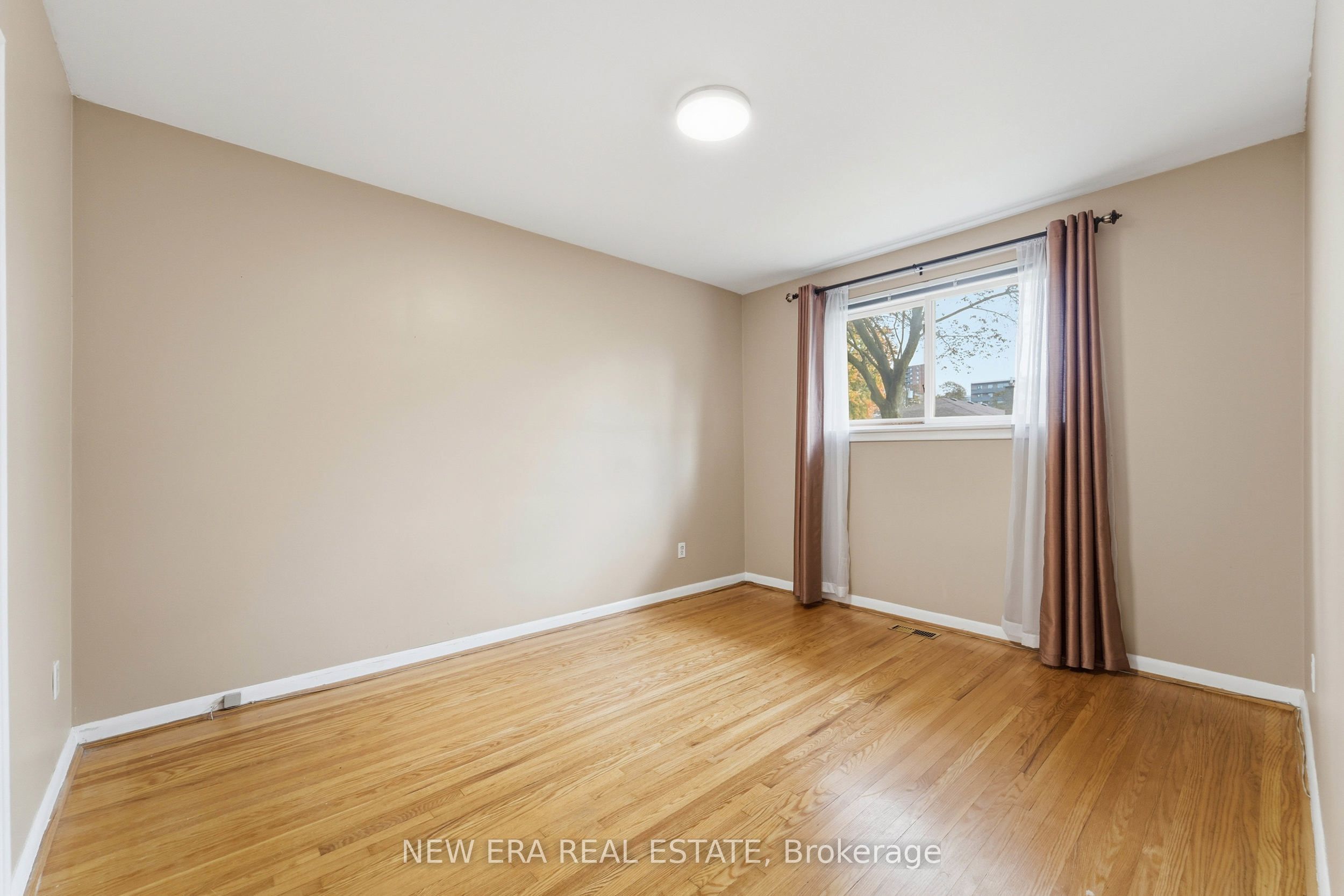 15 Marlena Drive Property Photo 12