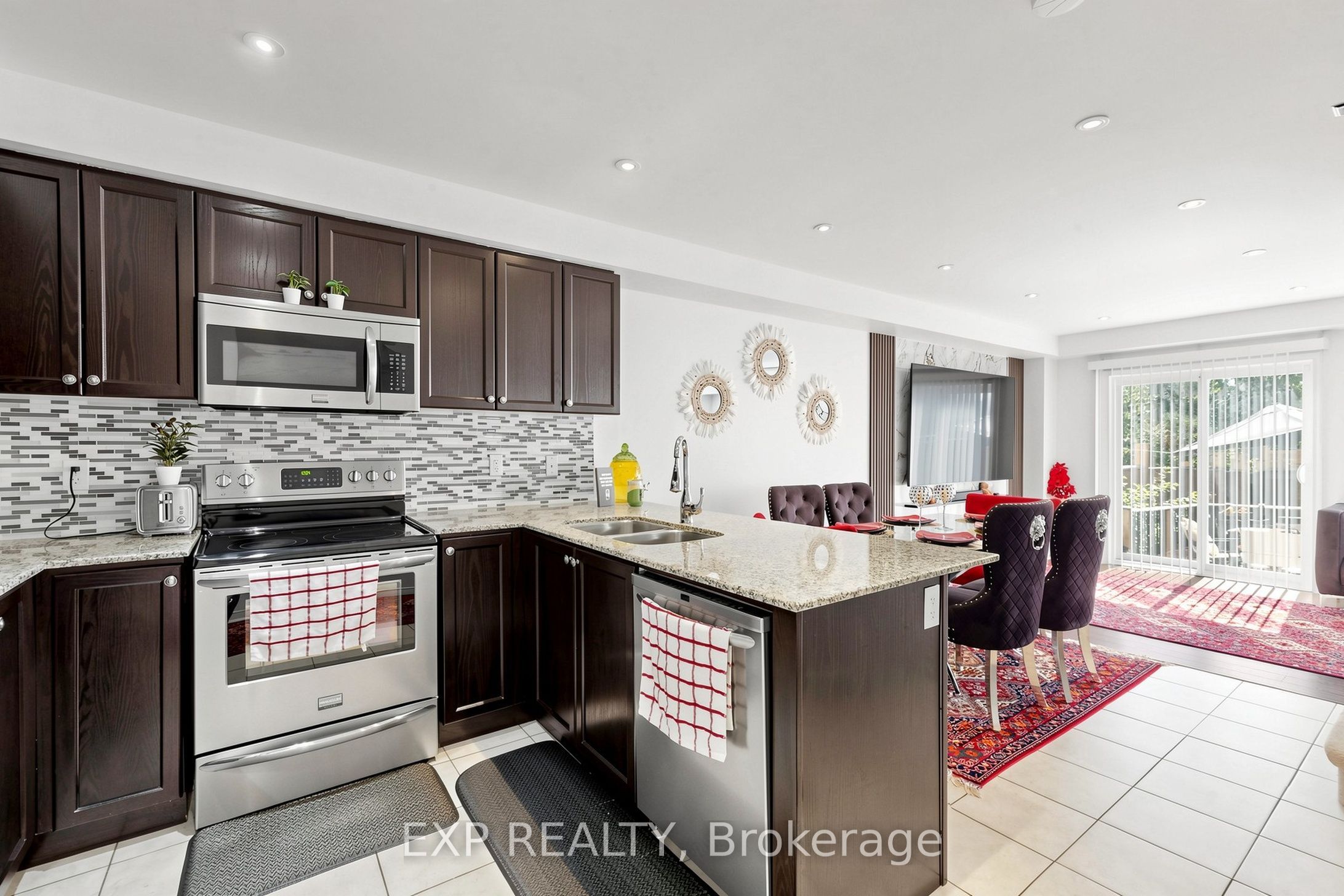 85 Sidney Rundle Avenue Property Photo 6