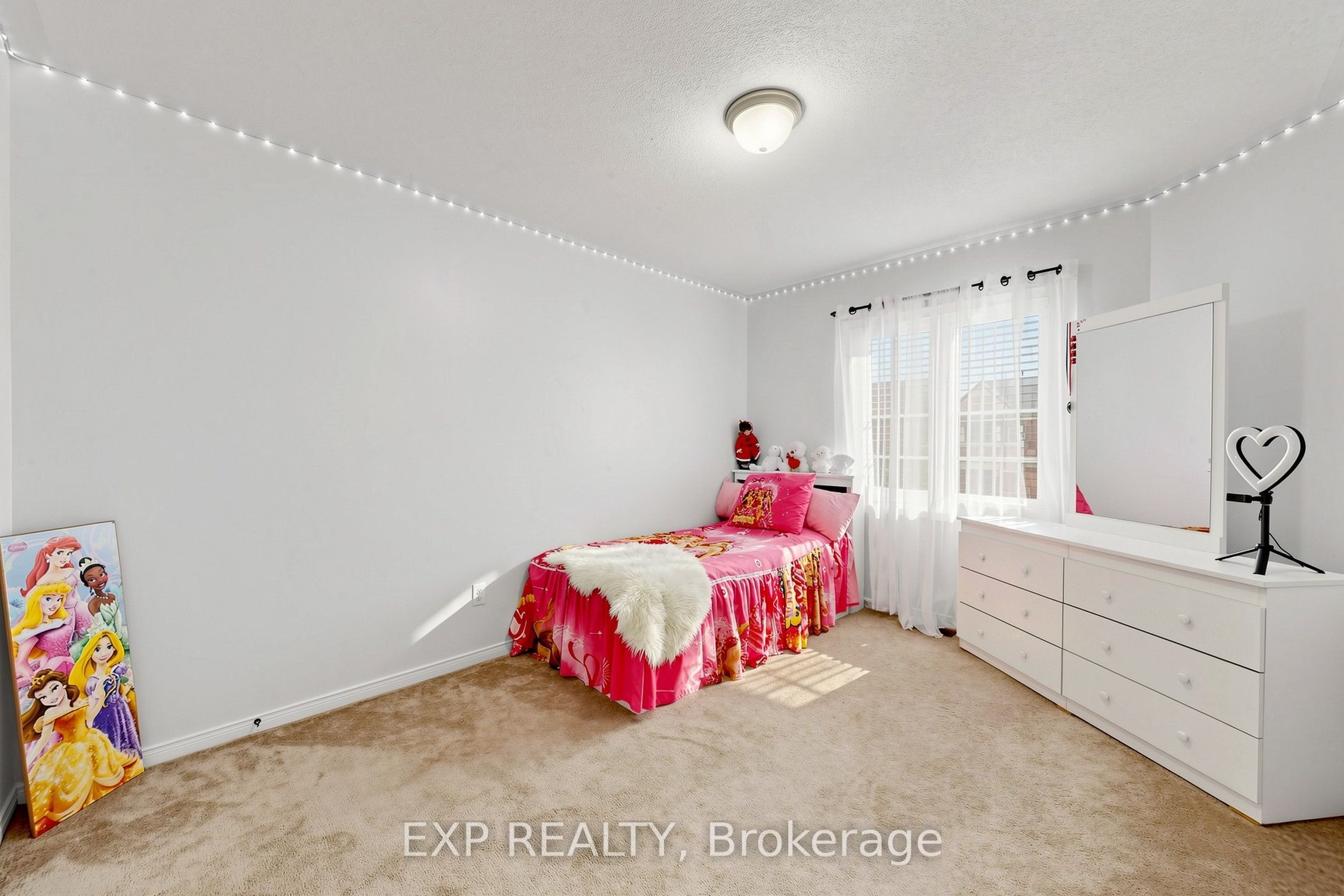85 Sidney Rundle Avenue Property Photo 15