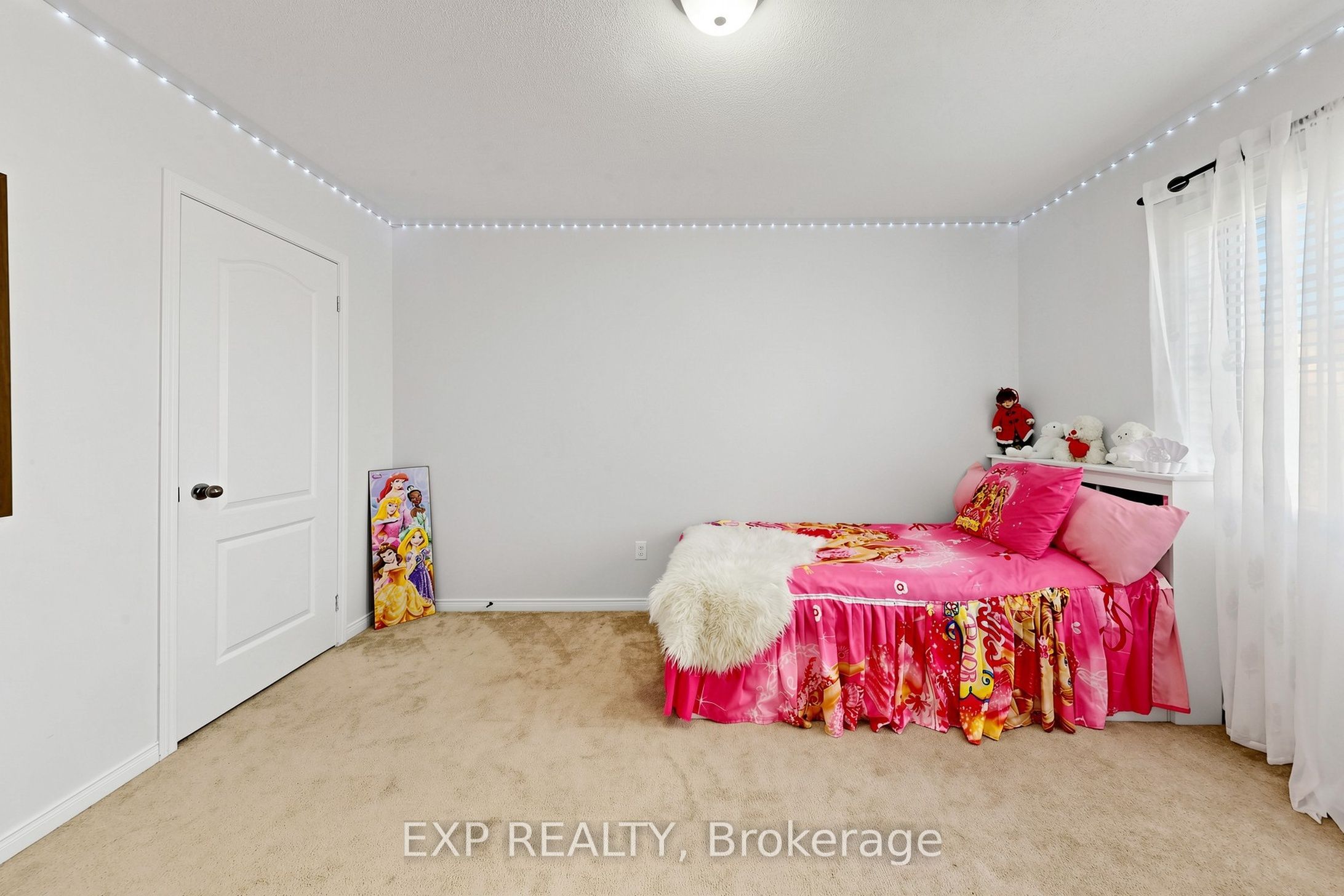 85 Sidney Rundle Avenue Property Photo 16