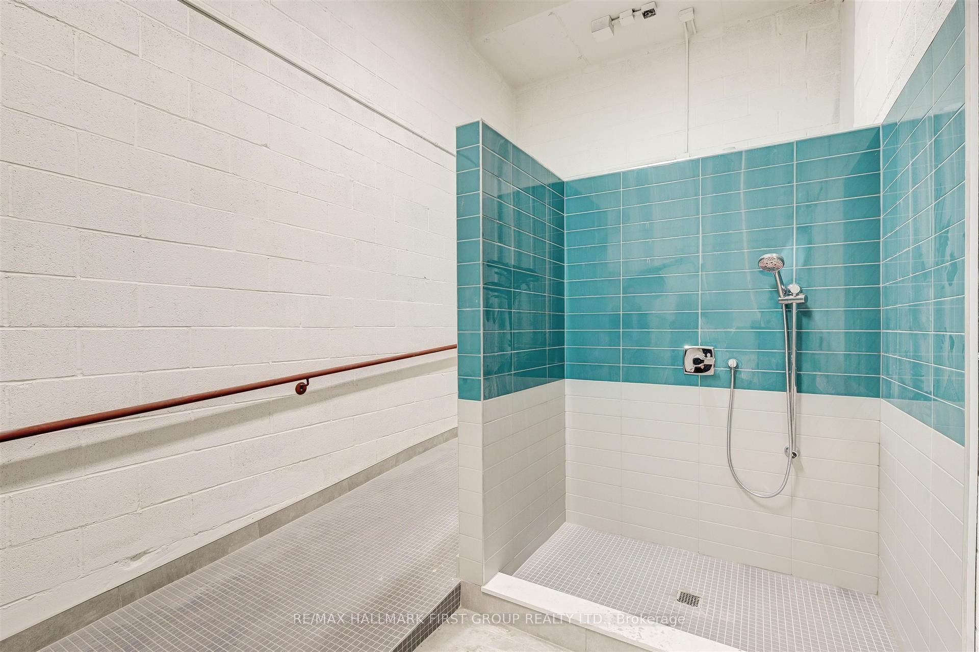 286 Main Street 1017 Property Photo 32
