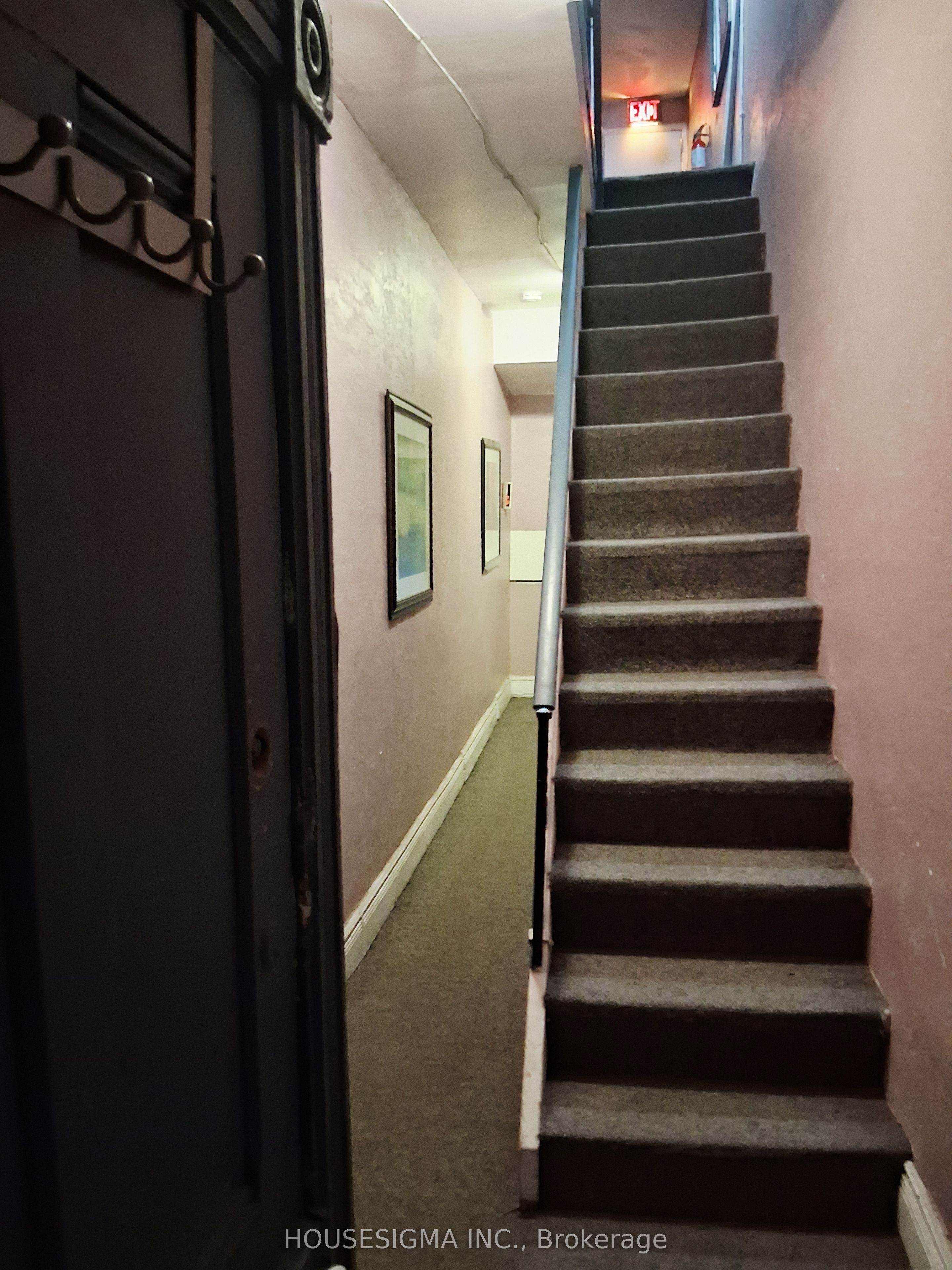 888 Dundas Street E Property Photo 7
