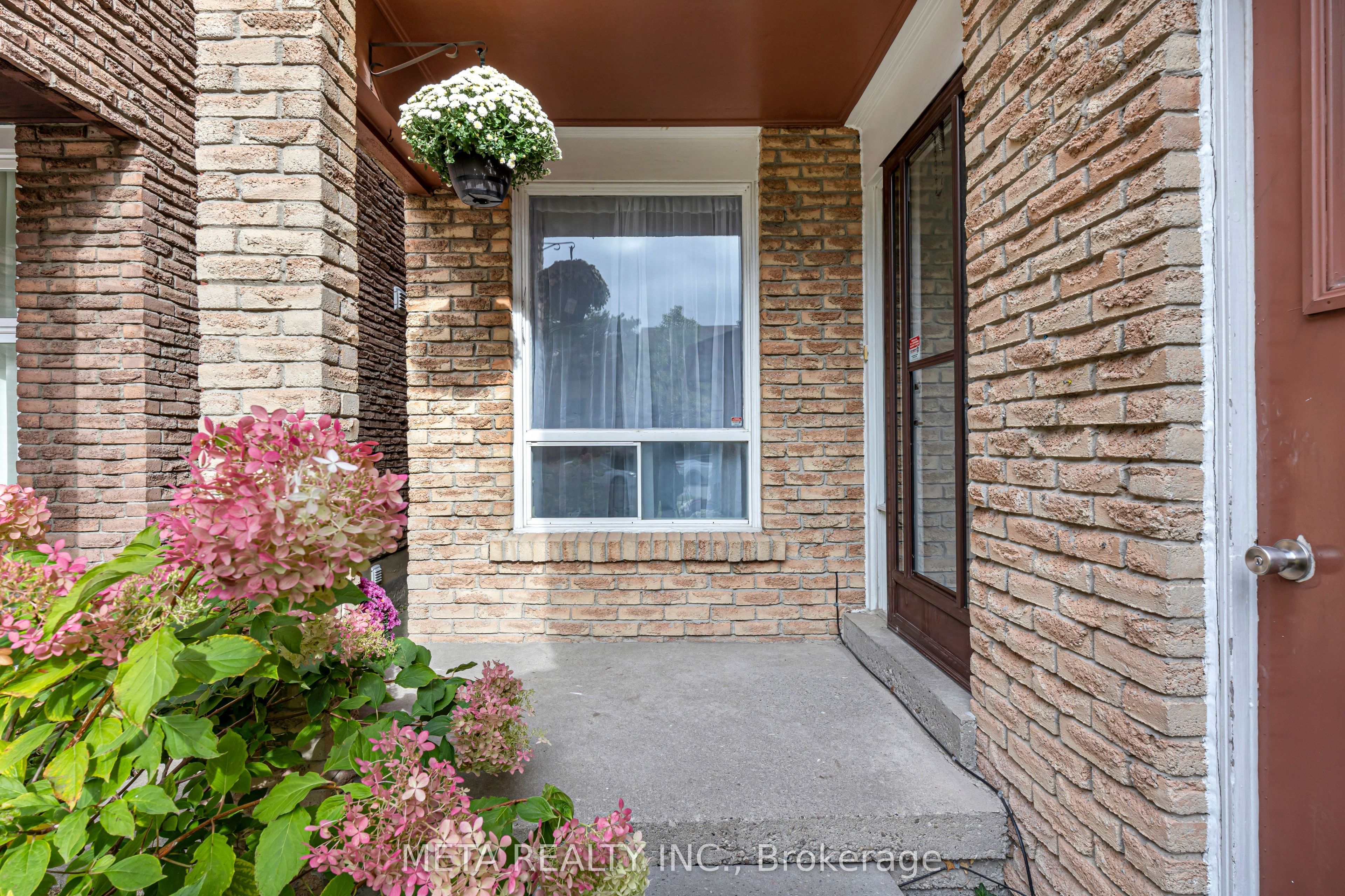 152 Generation Boulevard Property Photo 3