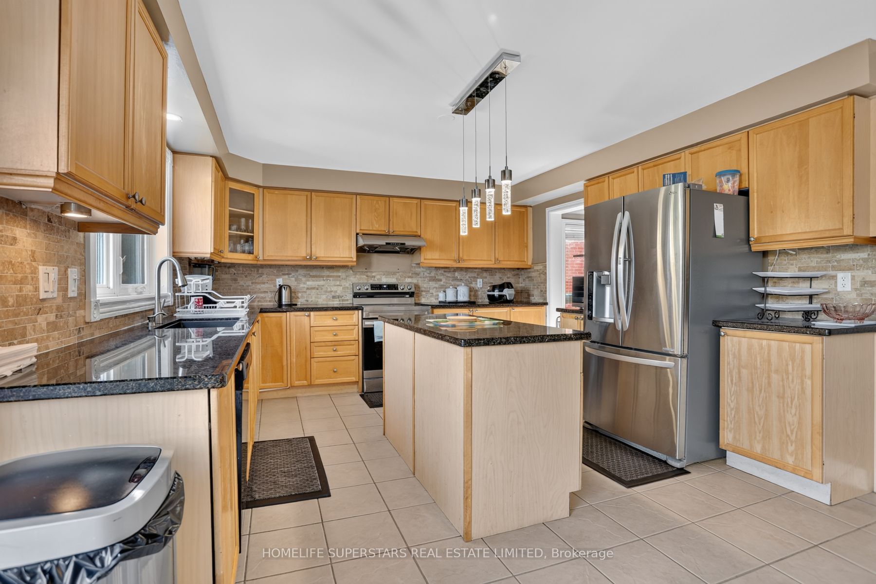 29 Westacott Crescent Property Photo 2