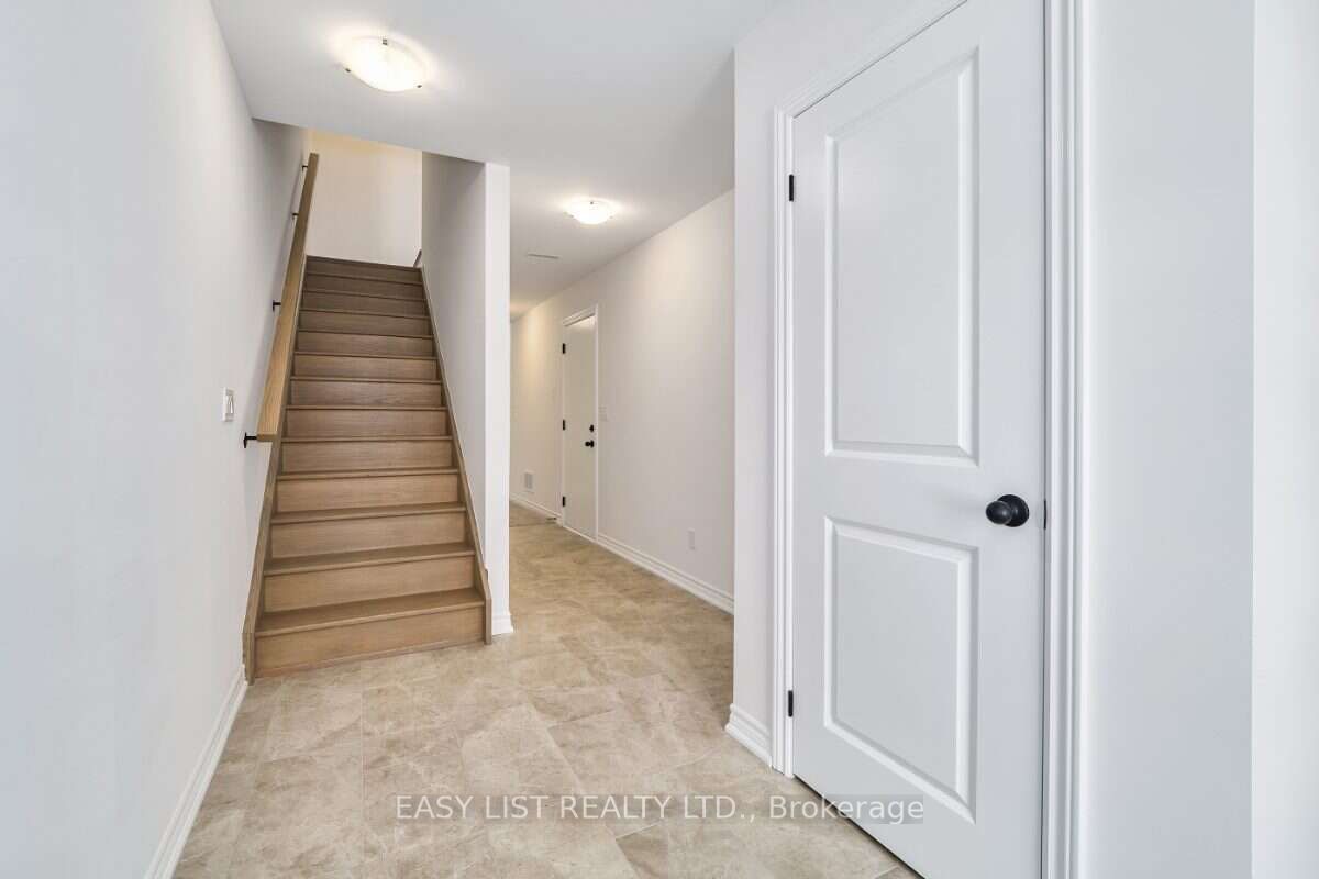 27 Nady Lane Property Photo 11