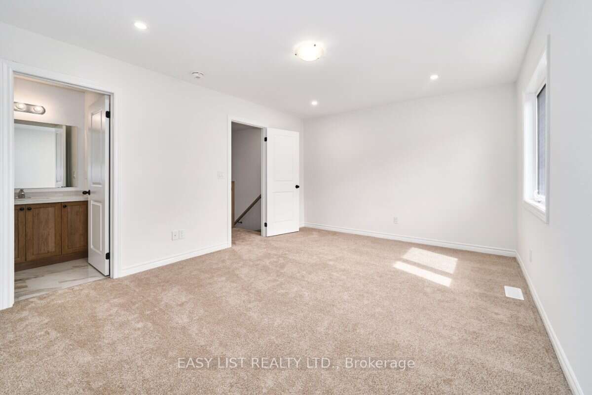 27 Nady Lane Property Photo 38