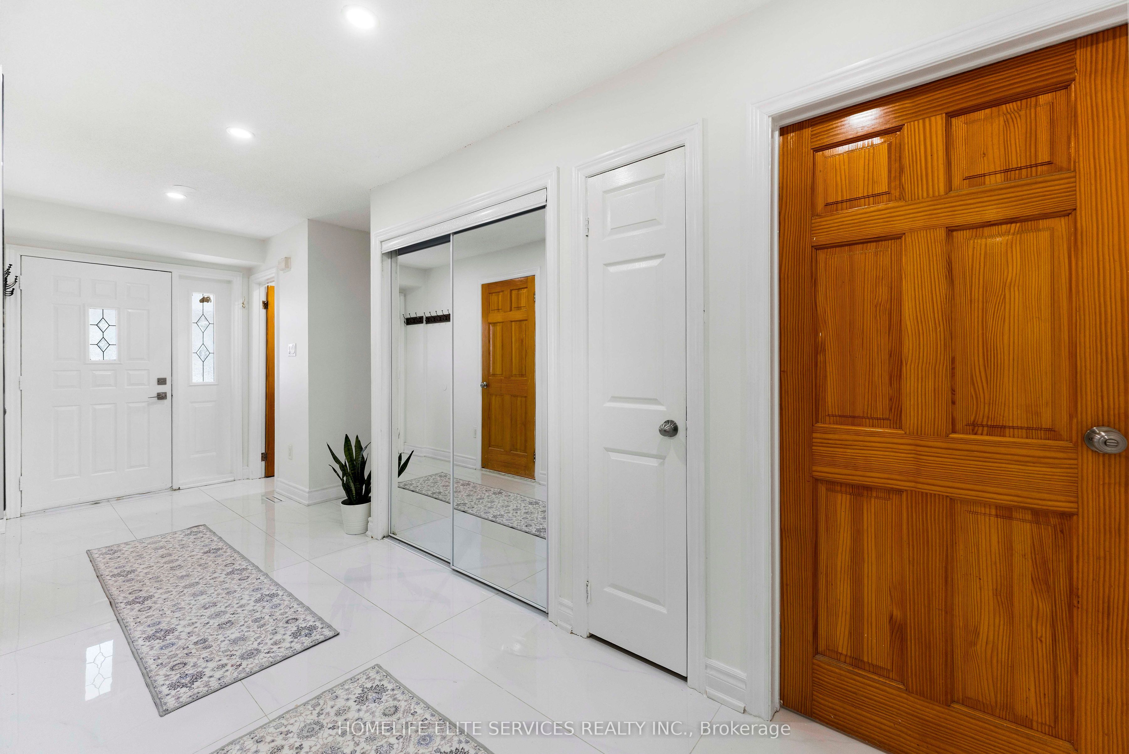 44 Greenhedges Court Property Photo 21