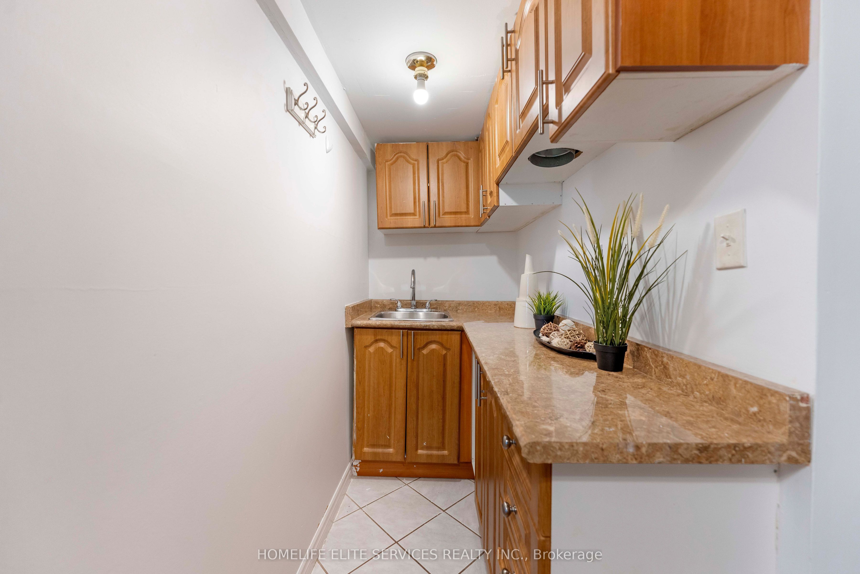 44 Greenhedges Court Property Photo 23