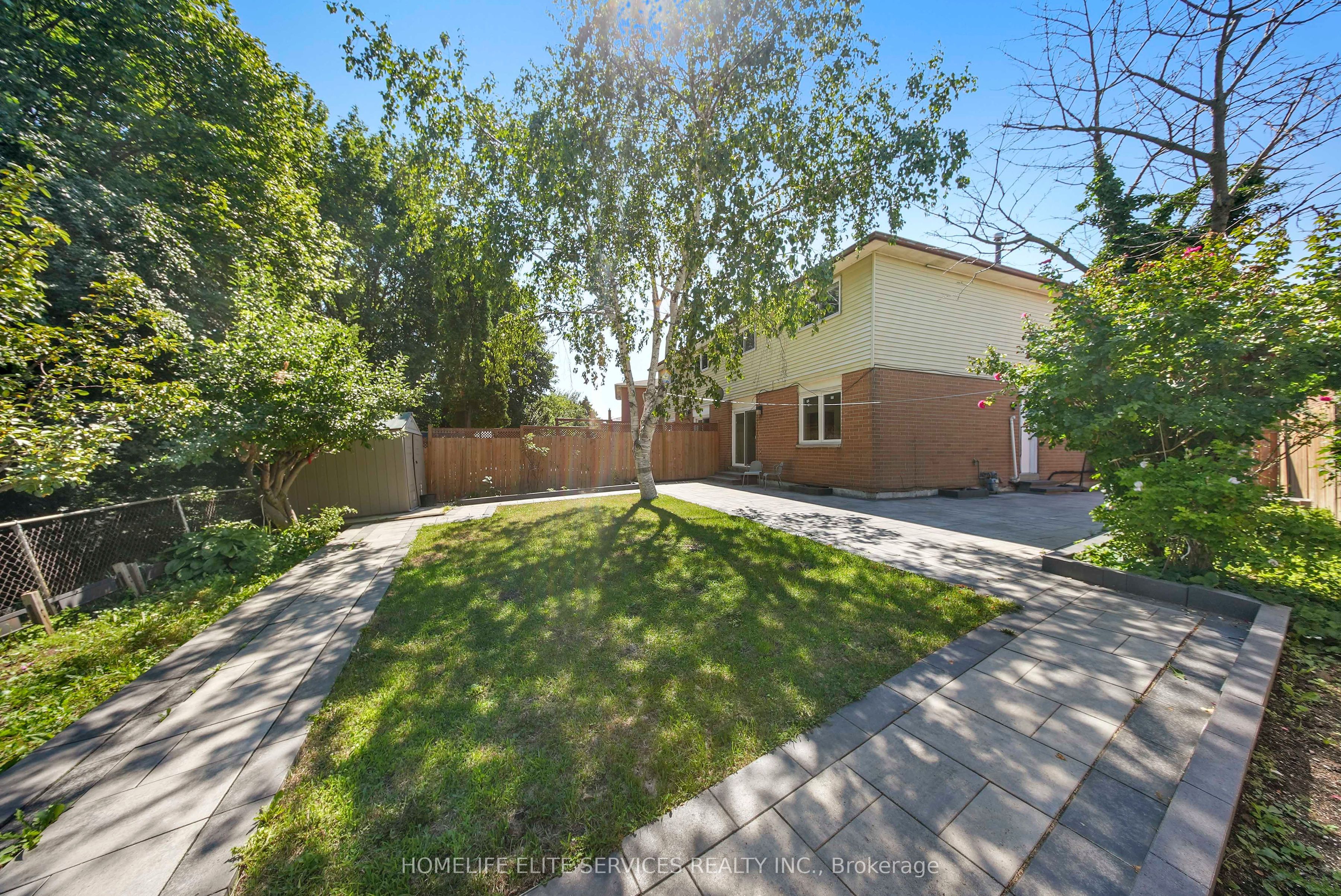 44 Greenhedges Court Property Photo 46