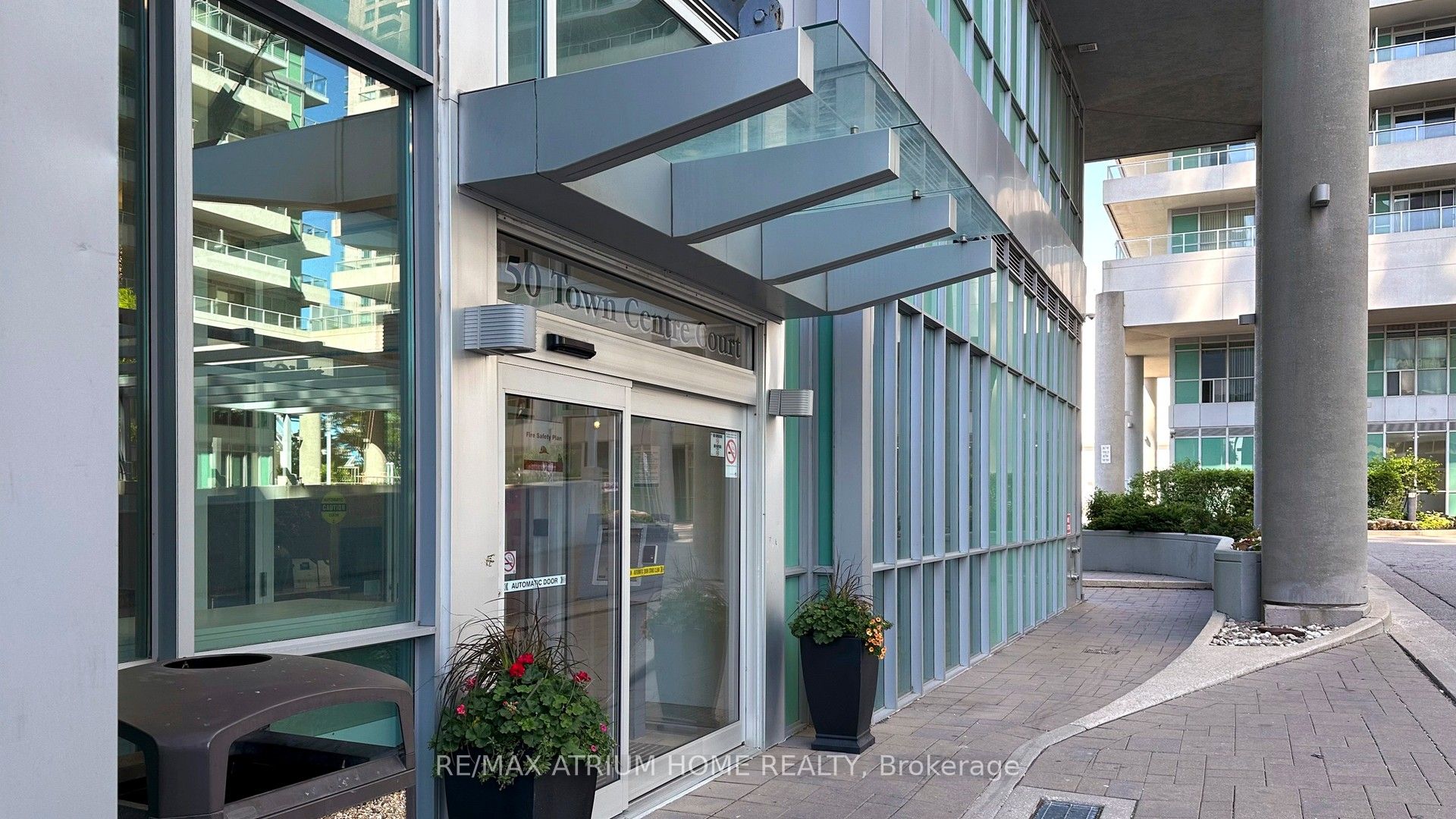 50 Town Centre Court 3011 Property Photo 4