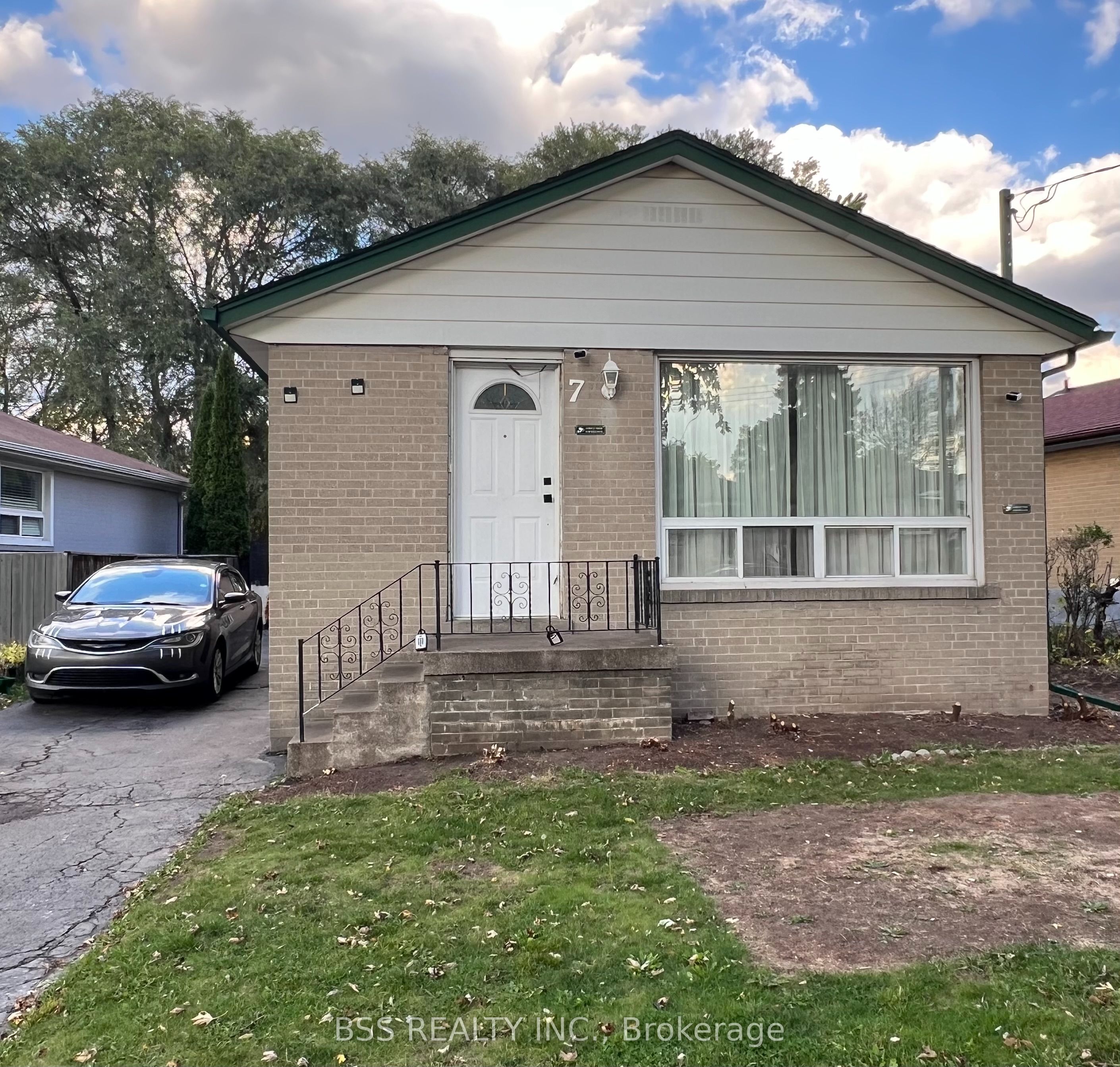 7 Shier Drive Property Photo 1