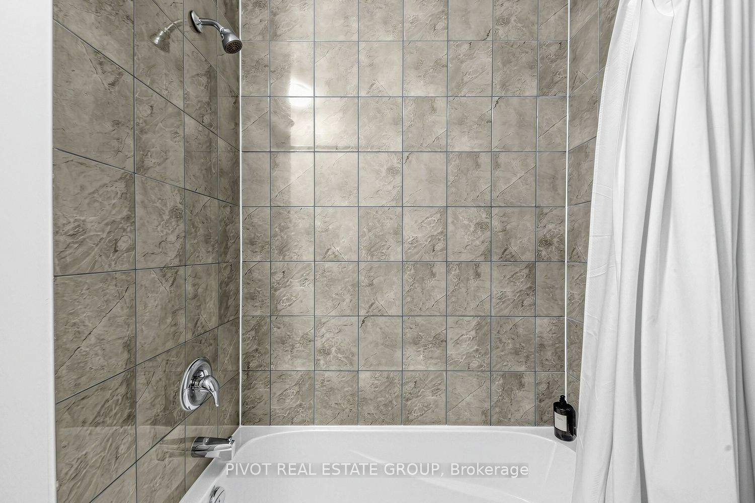 2 Upper Paradise Way Property Photo 36