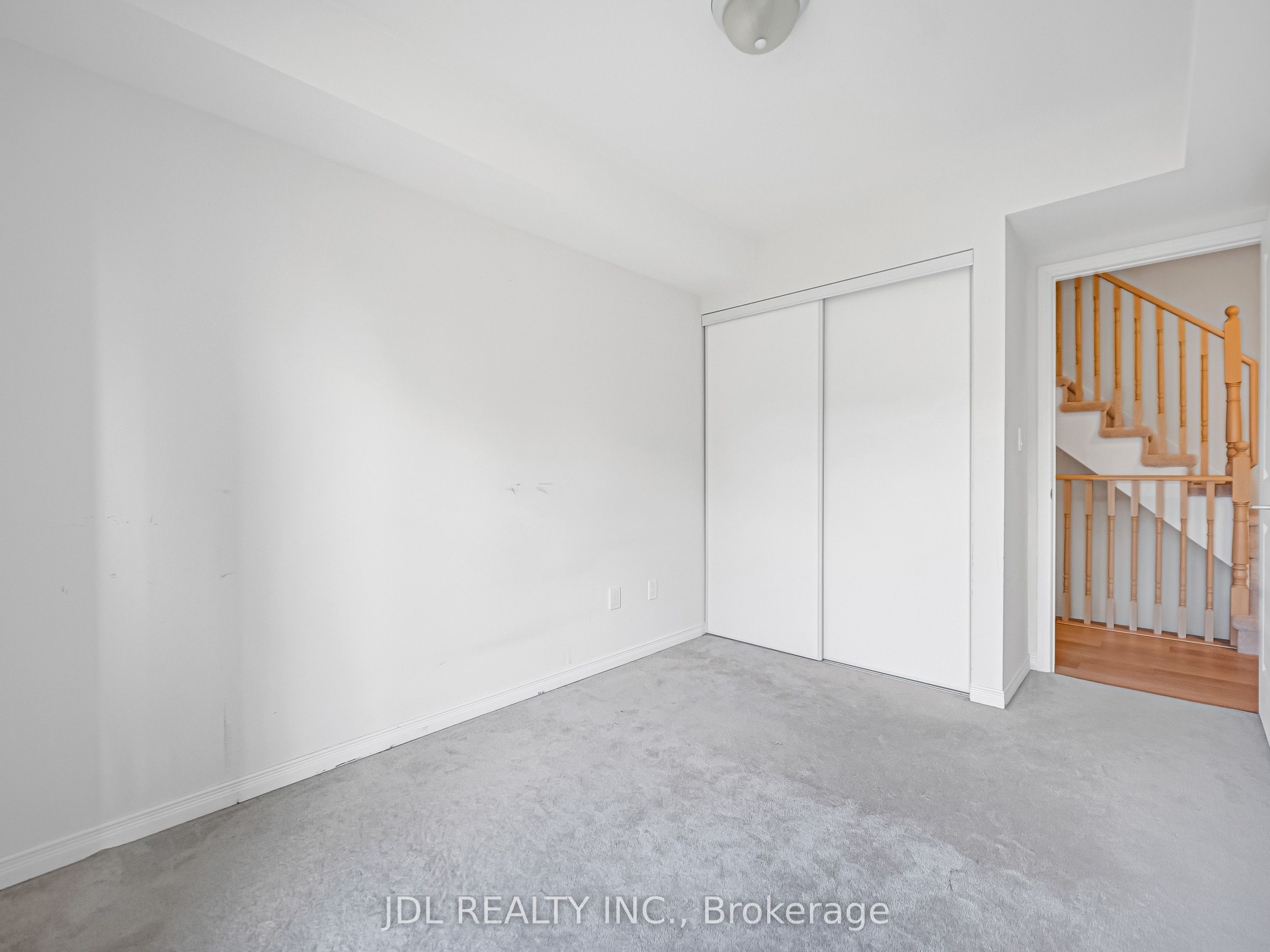 90 Orchid Place Drive 307 Property Photo 22